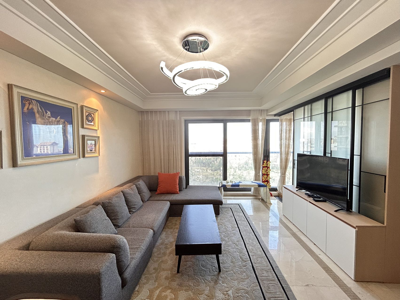 海域阳光(一二期)  3室2厅2卫    3000.0元/月 海域阳光(一二期)  3室2厅2卫    3000.0元/月室内图