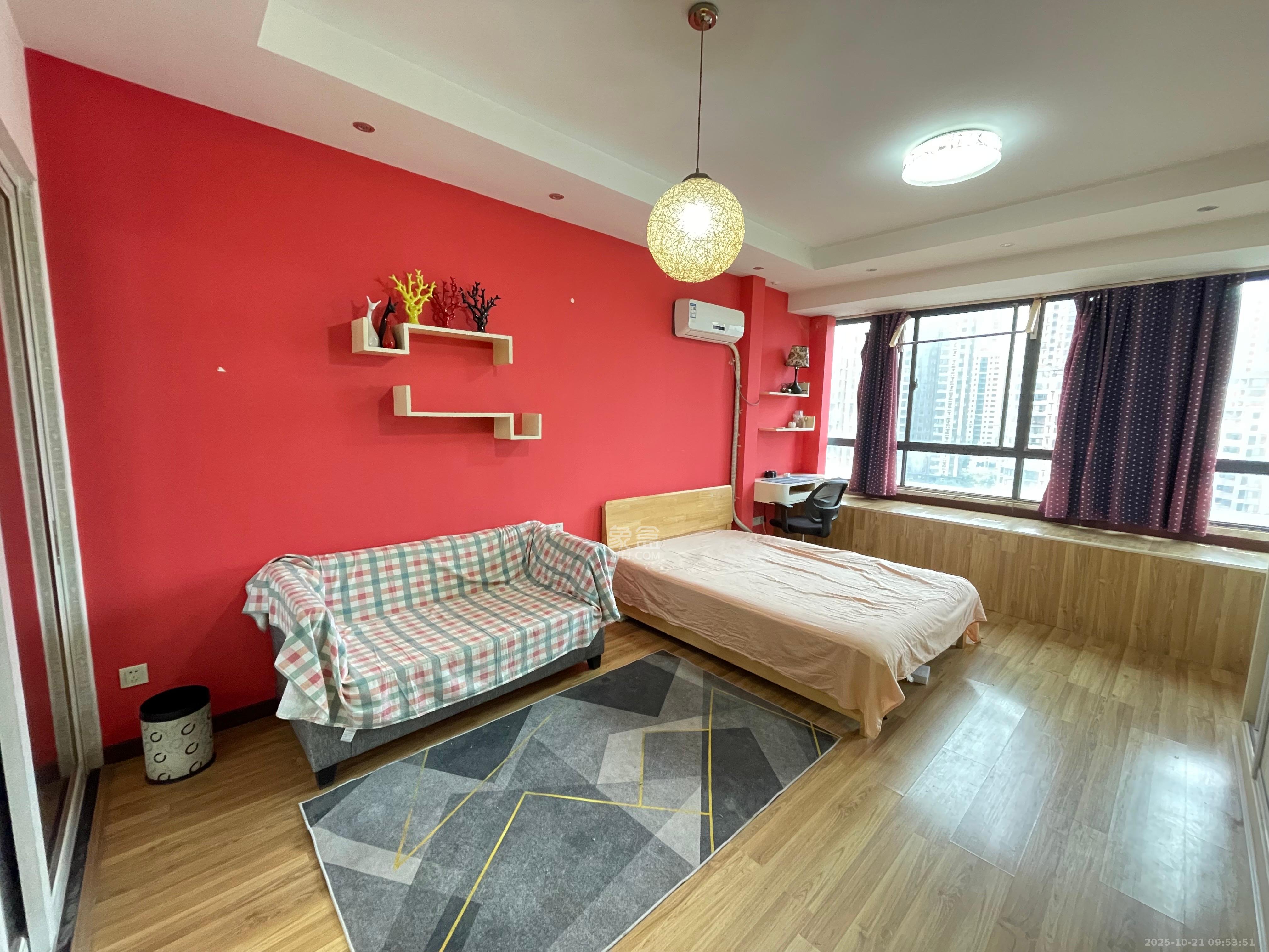 枫华府第  1室1厅1卫    1200.0元/月室内图