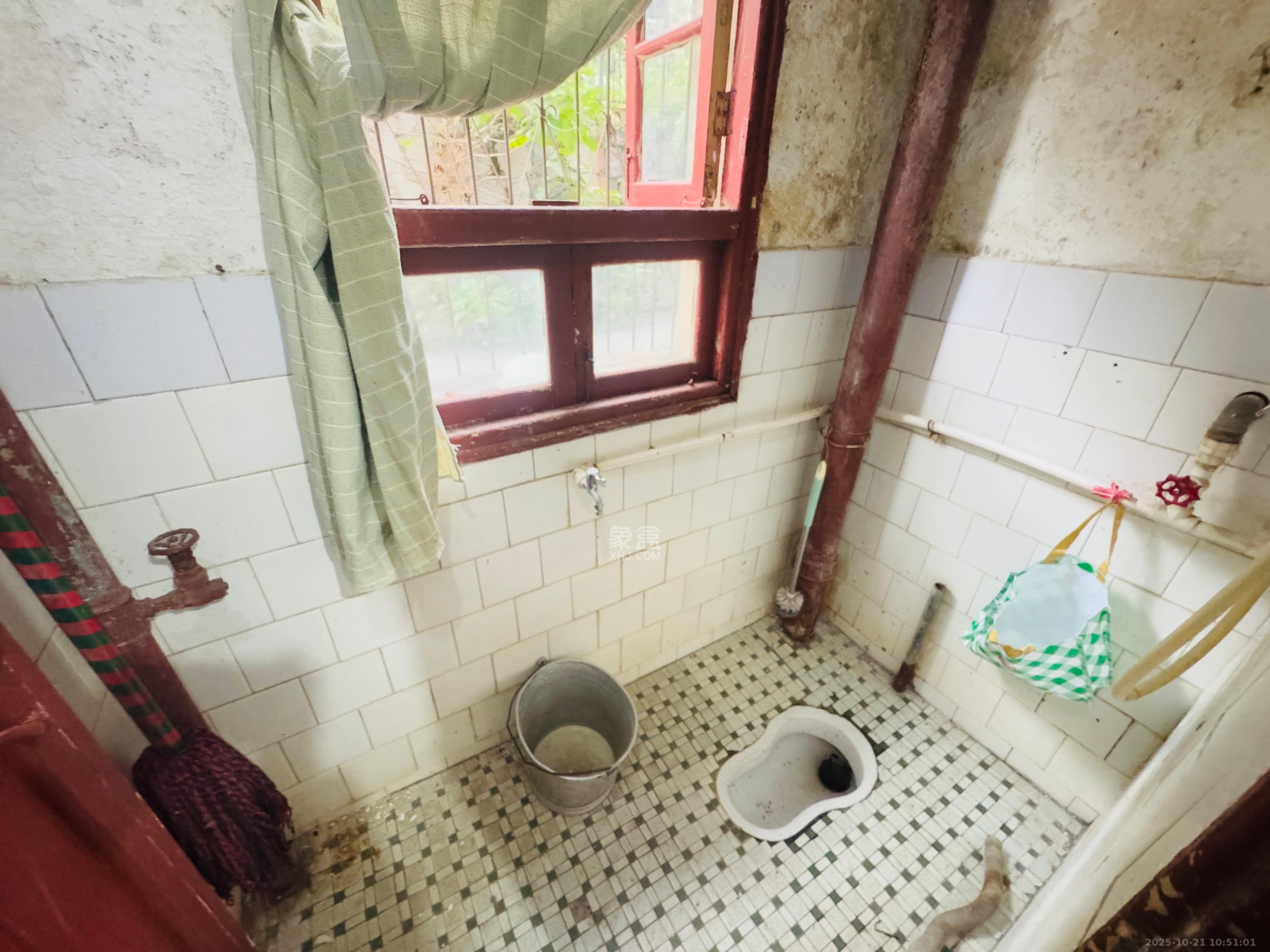 东瓜山一村  2室1厅1卫    900.0元/月室内图