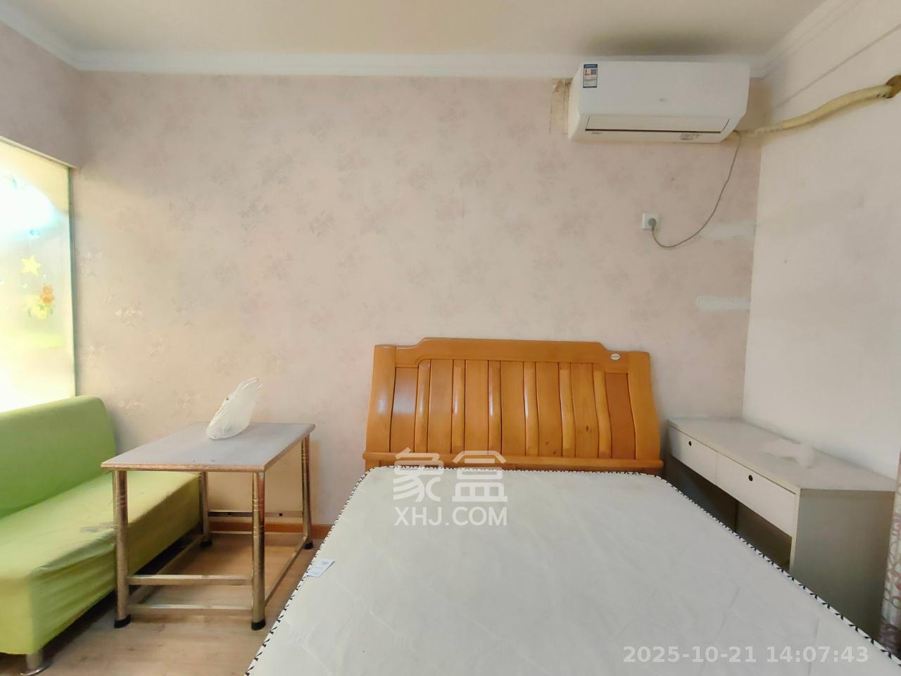 兰卡威国际  1室1厅1卫    1300.0元/月室内图