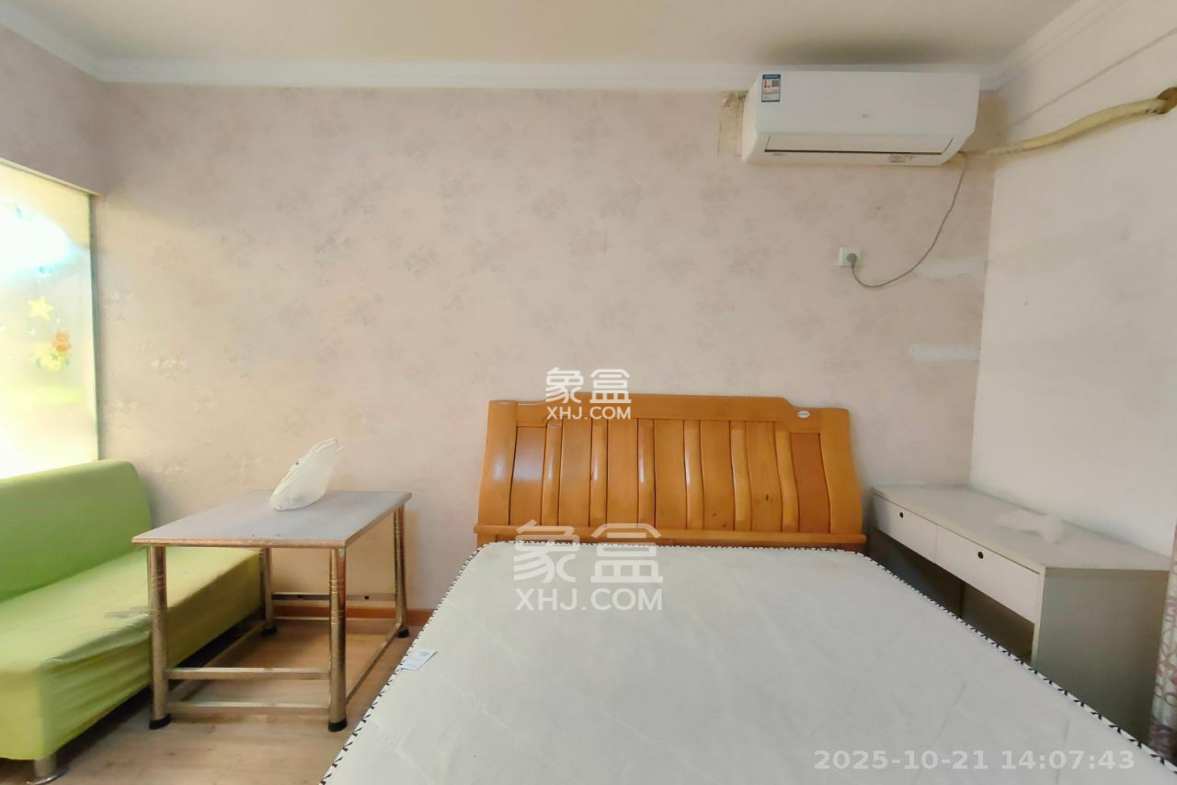 兰卡威国际  1室1厅1卫    1300.0元/月 兰卡威国际  1室1厅1卫    1300.0元/月室内图