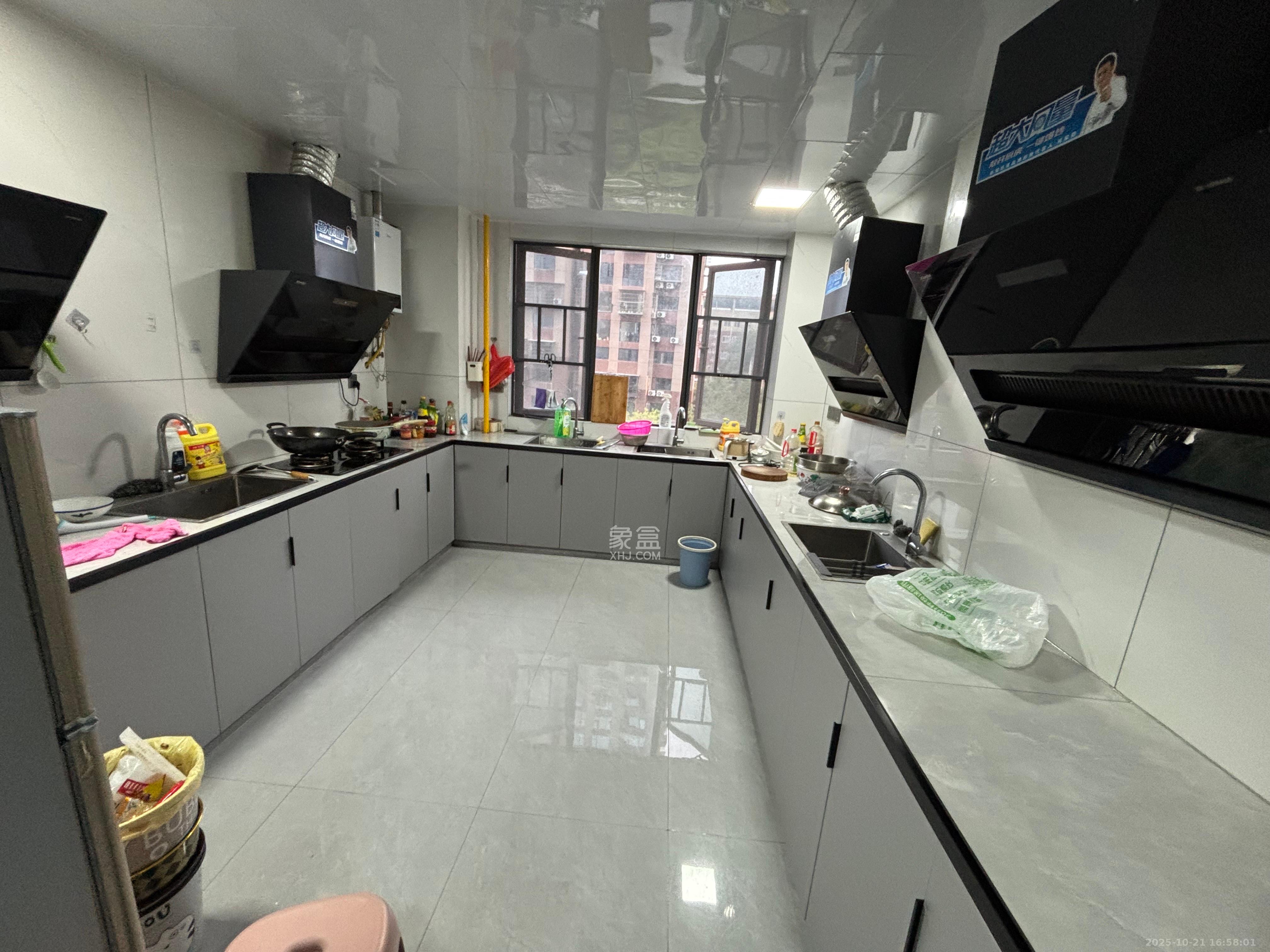 金塘家园 1室1厅1卫 800.0元/月 金塘家园 1室1厅1卫 800.0元/月室内图