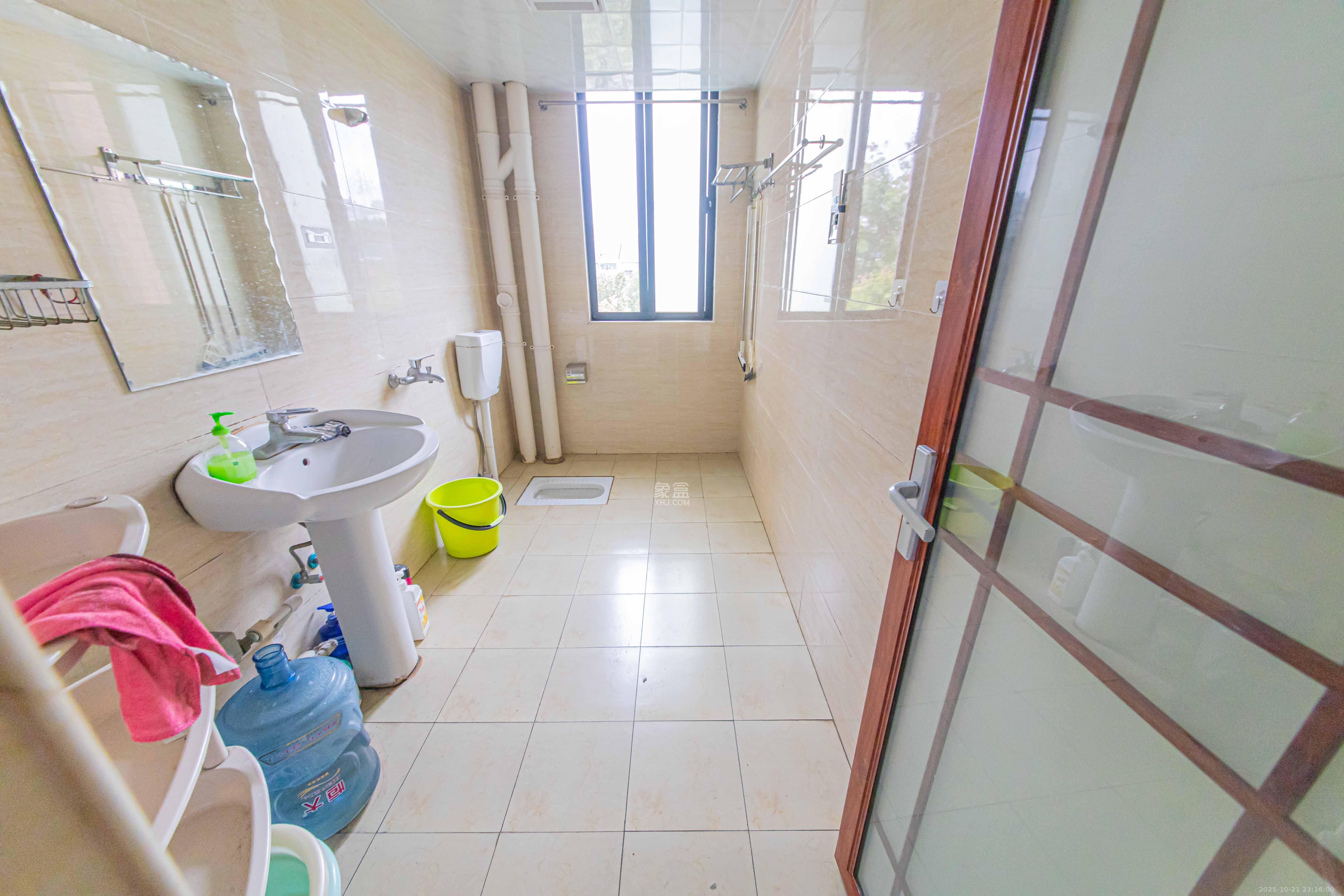 天心金桂园住宅小区 3室2厅2卫 110.0万 天心金桂园住宅小区 3室2厅2卫 110.0万卫生间