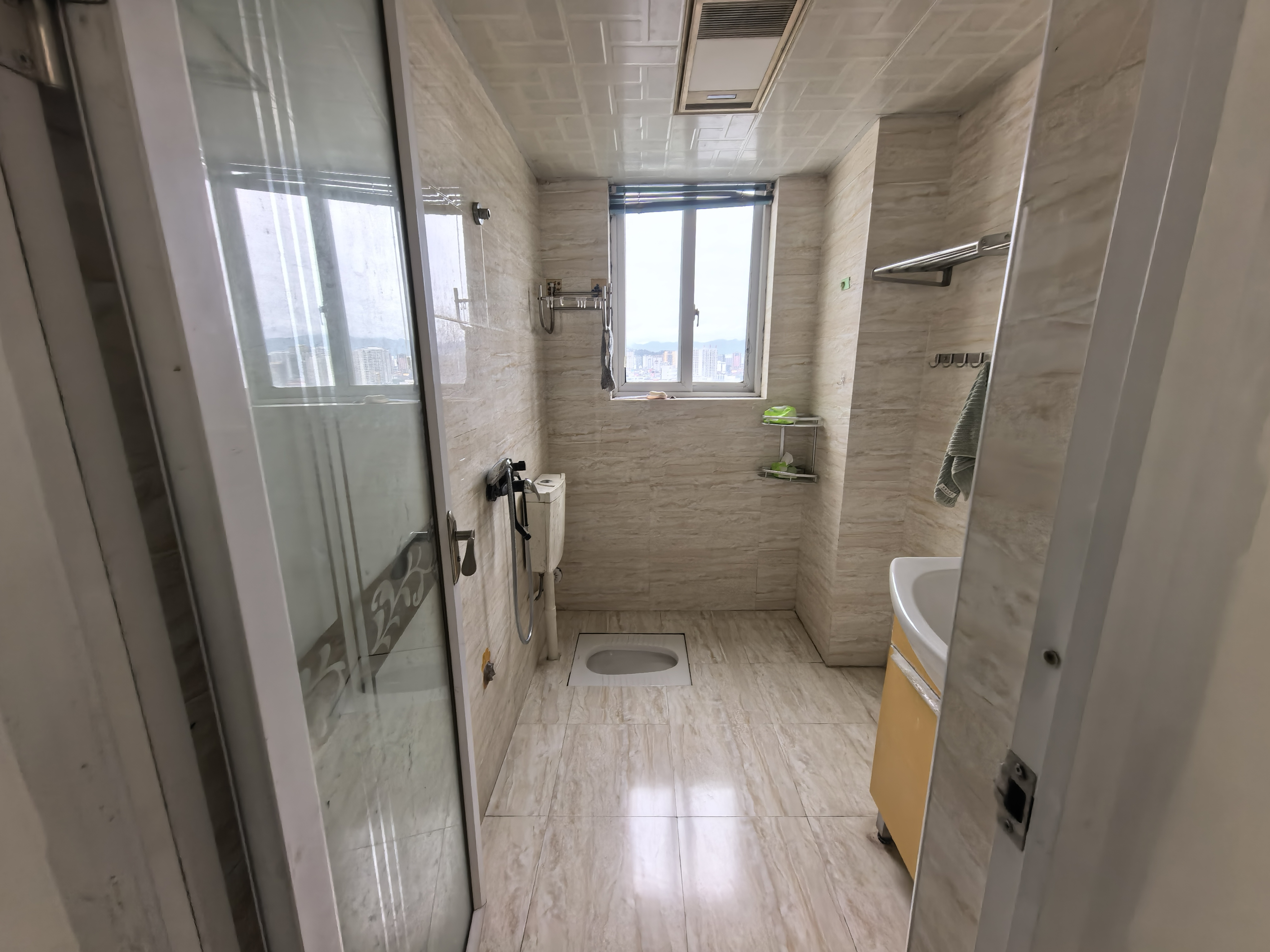 森怡佳苑 2室2厅1卫 46.8万 森怡佳苑 2室2厅1卫 46.8万卫生间