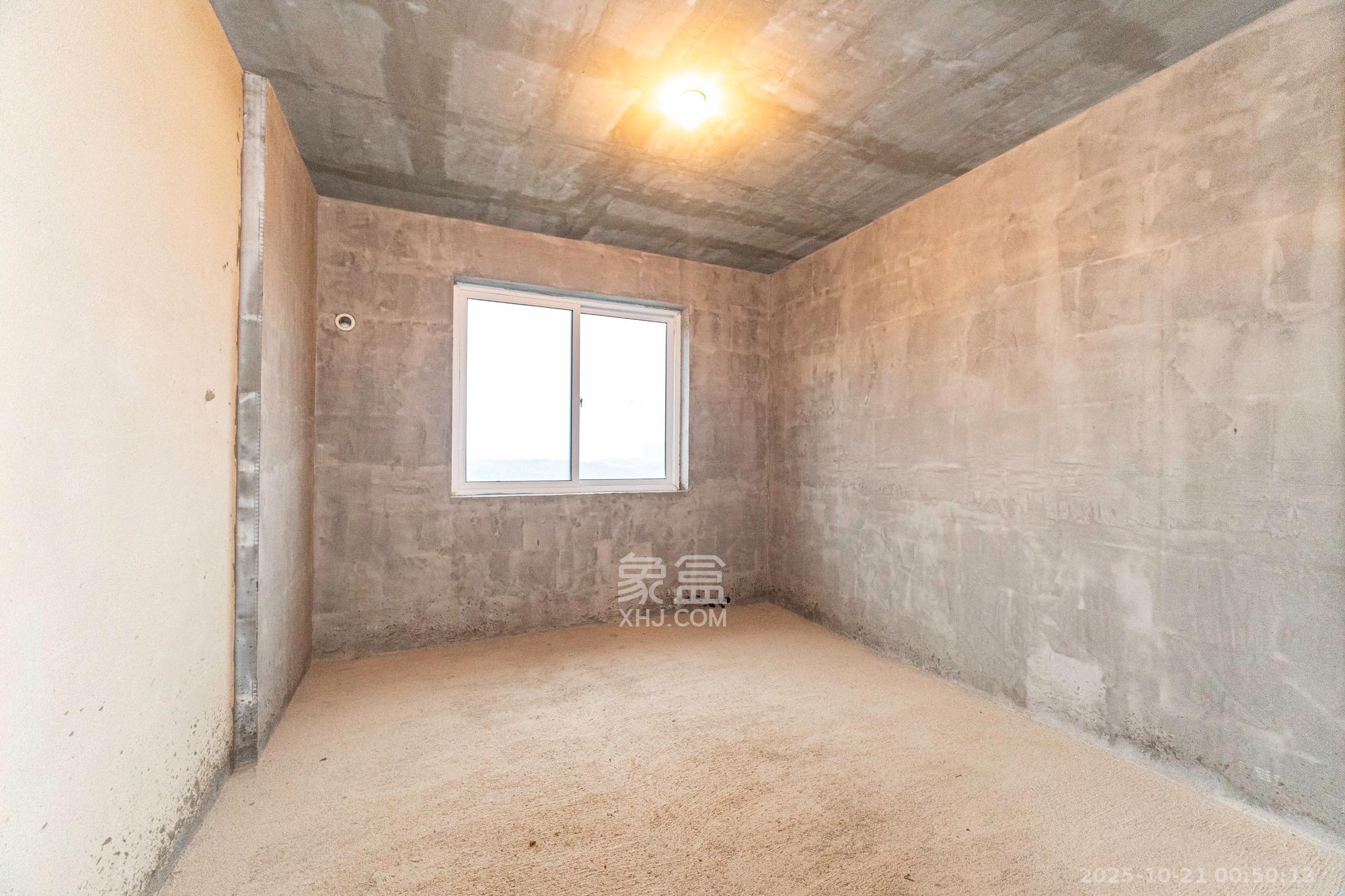 中安善化国际  4室2厅2卫    75.8万卧室