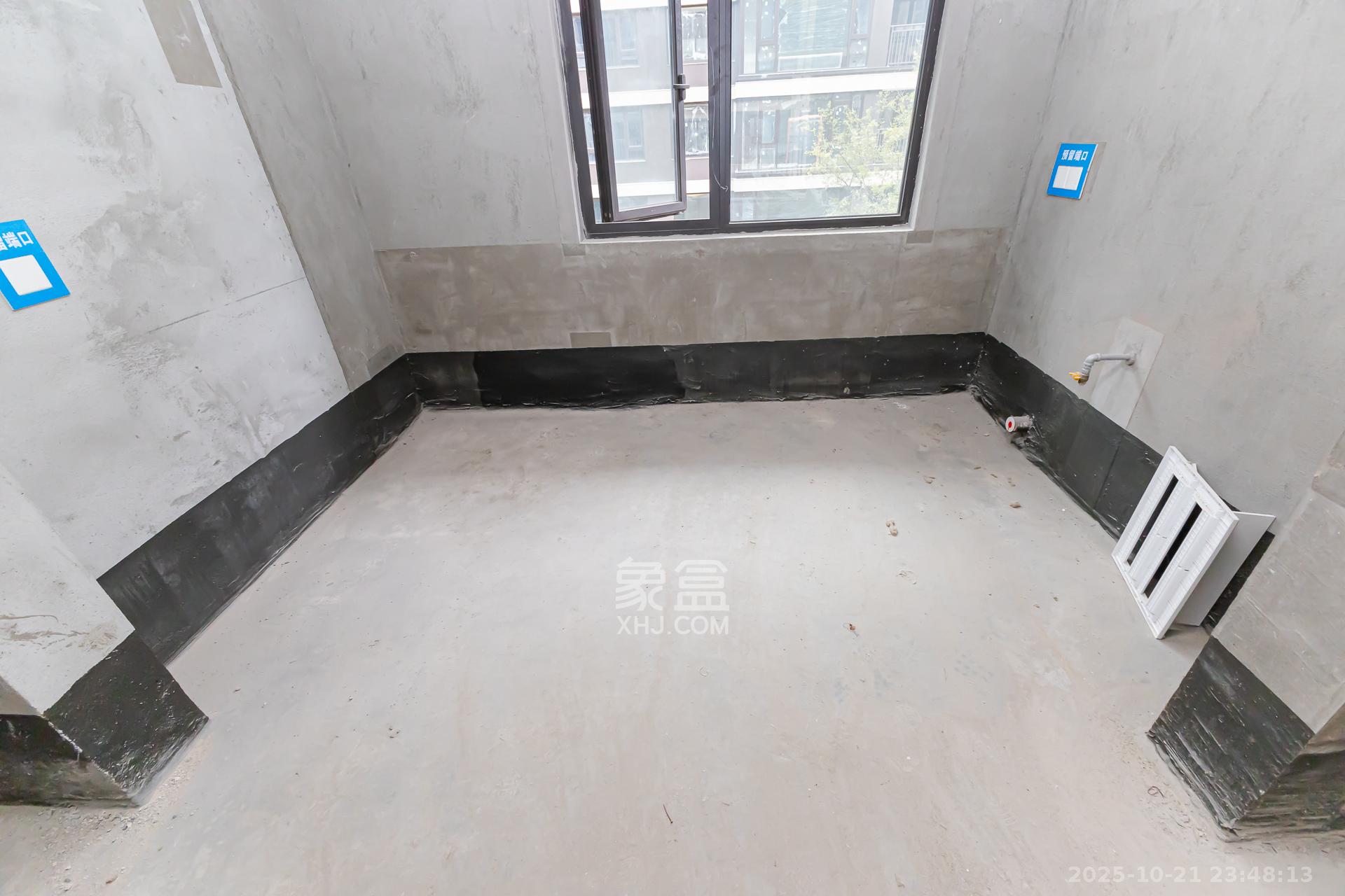 时代建发和著  5室2厅4卫    305.0万 时代建发和著  5室2厅4卫    305.0万厨房