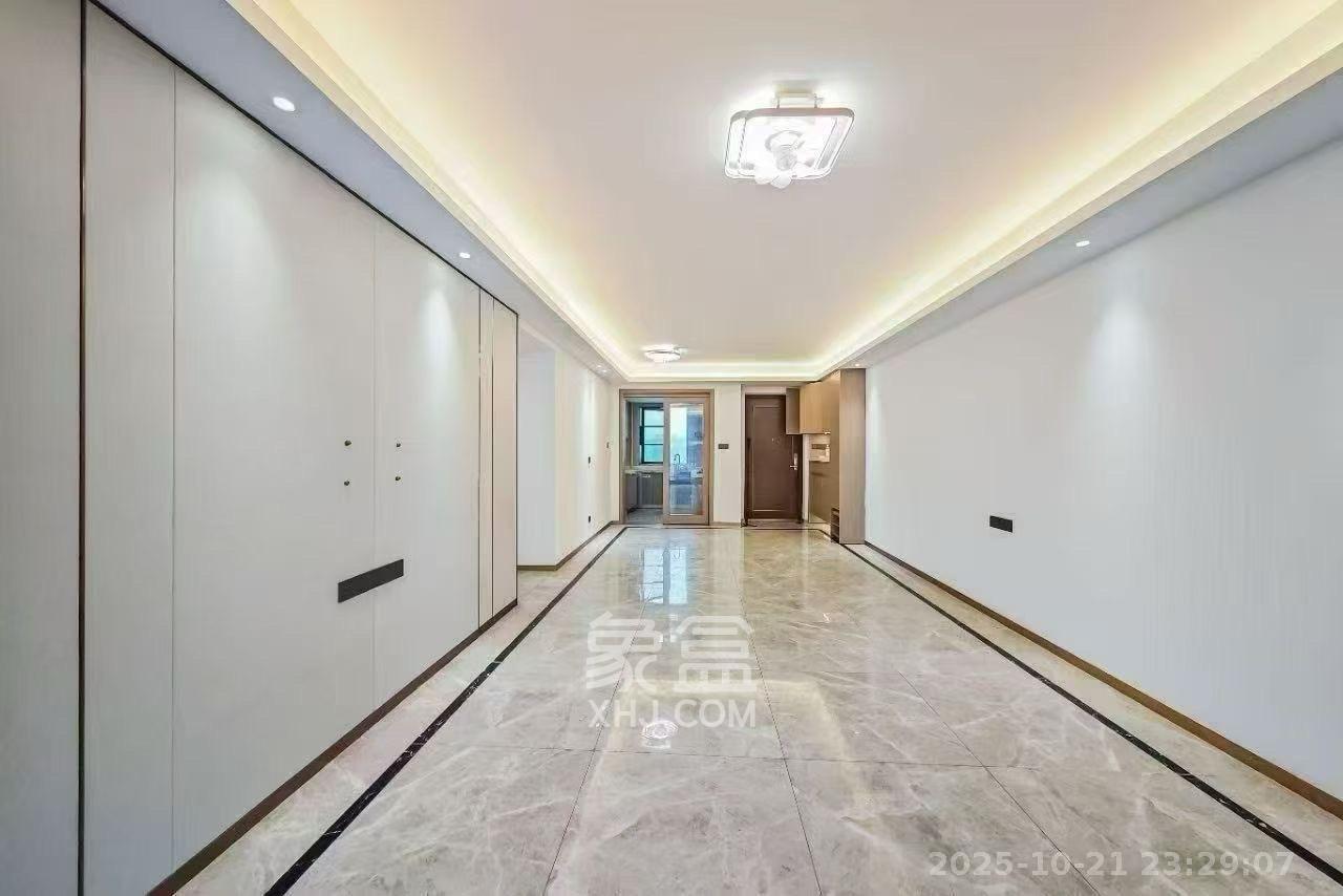 恒大绿洲 4室2厅2卫 6000.0元/月 恒大绿洲 4室2厅2卫 6000.0元/月室内图