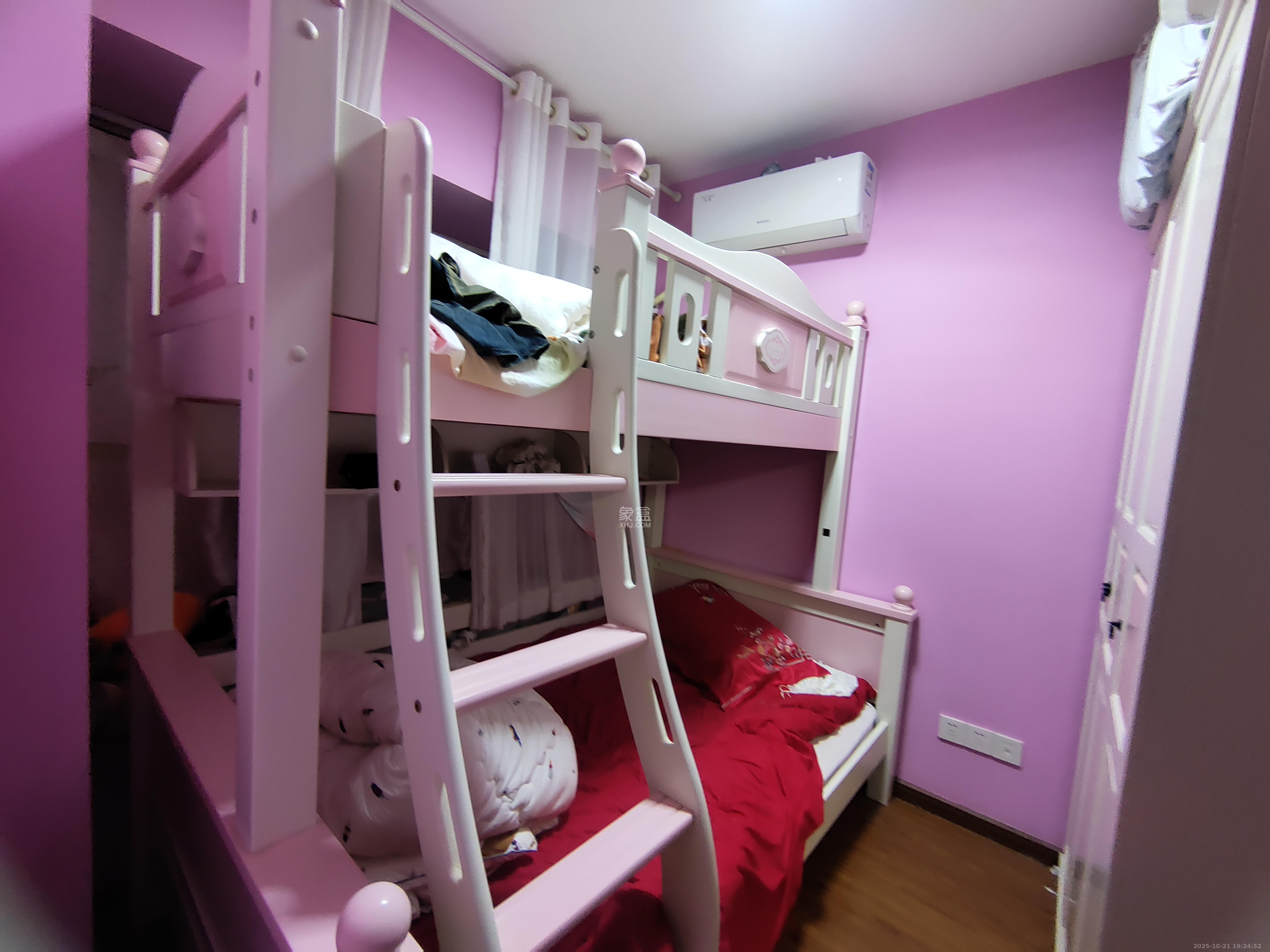 时代倾城二期  2室2厅1卫    1800.0元/月 时代倾城二期  2室2厅1卫    1800.0元/月室内图