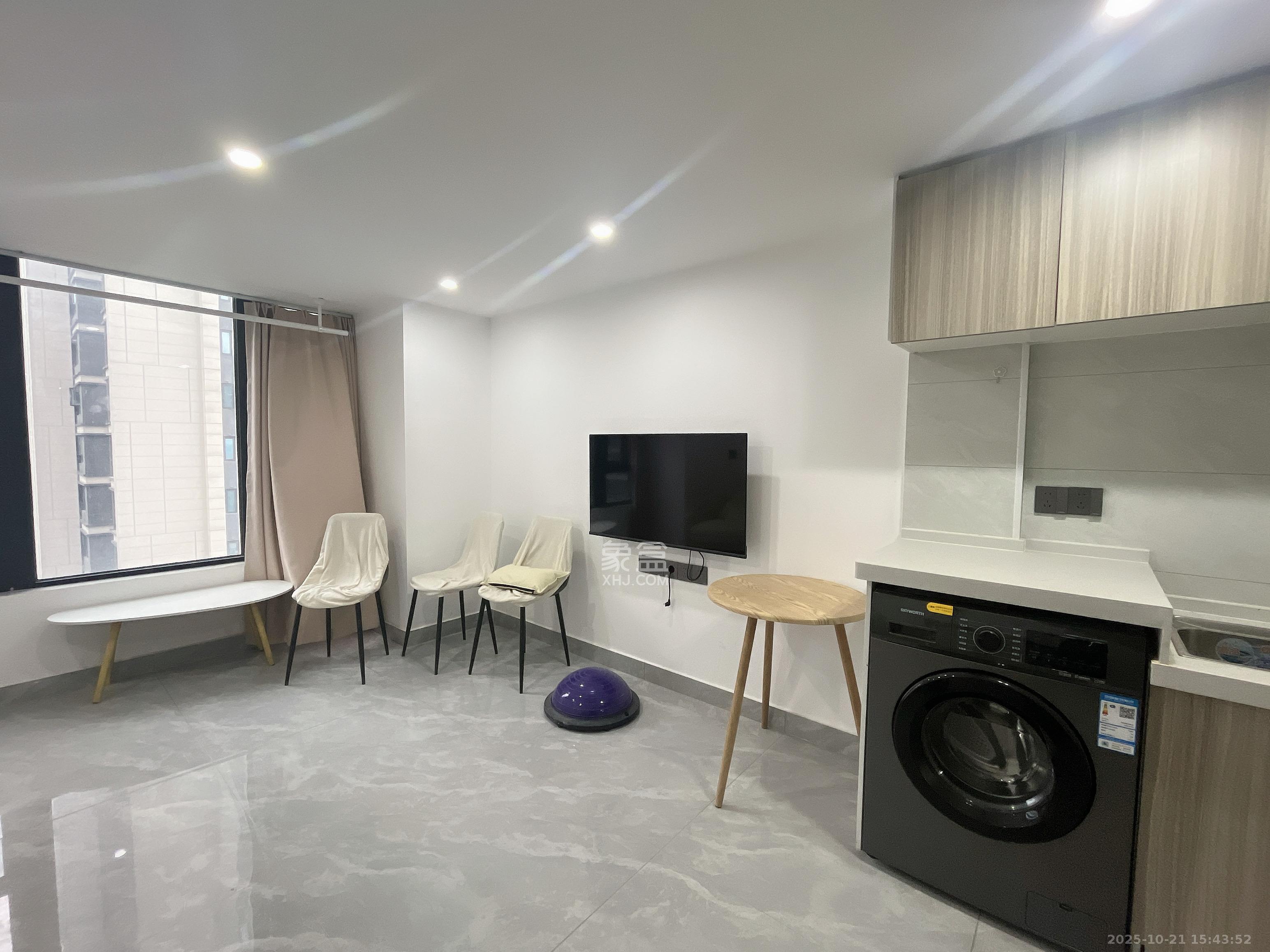 中海阅溪府 2室1厅1卫 2100.0元/月 中海阅溪府 2室1厅1卫 2100.0元/月室内图