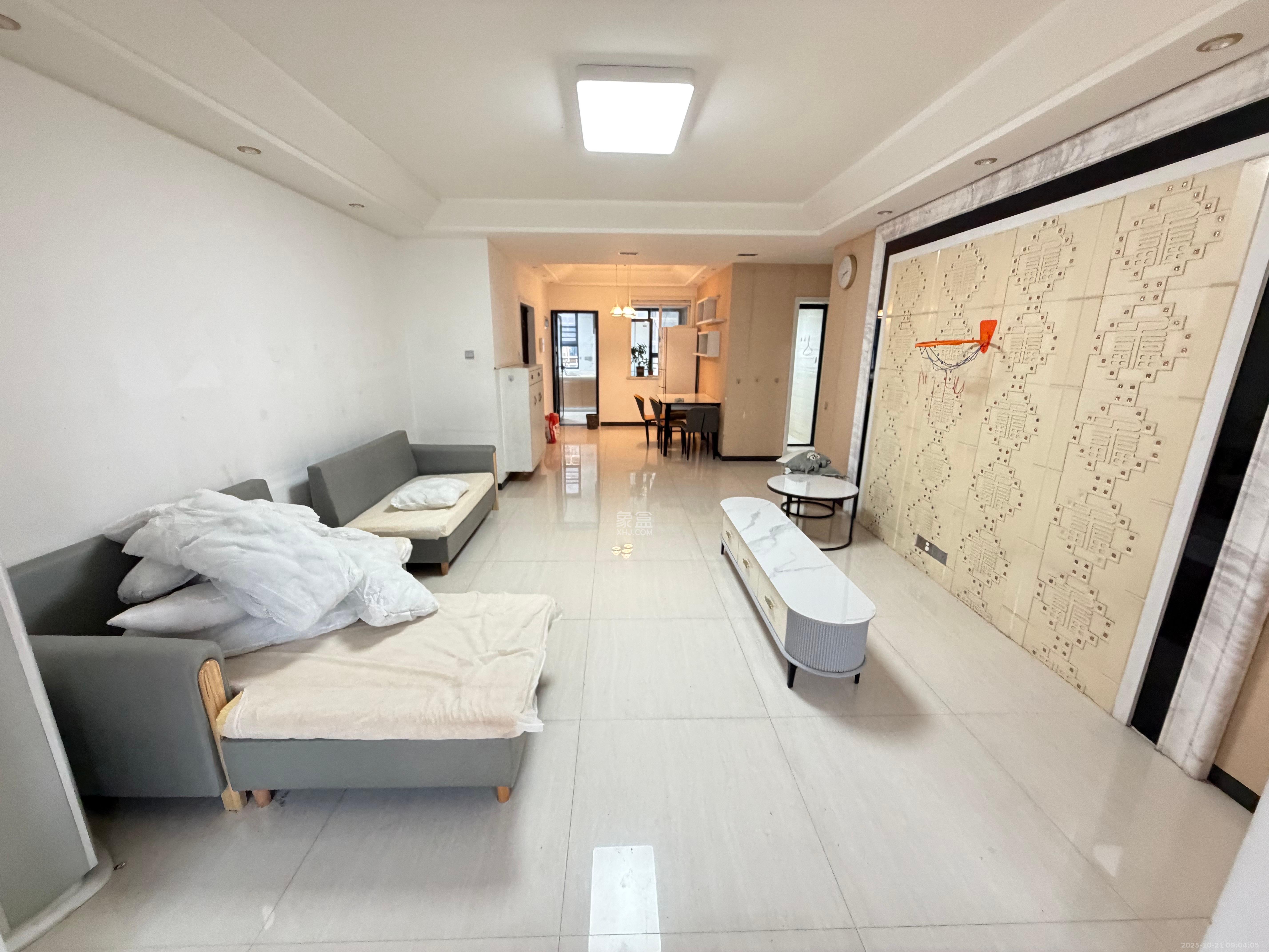 北京御园一二期(国泰嘉园) 4室2厅2卫 3600.0元/月 北京御园一二期(国泰嘉园) 4室2厅2卫 3600.0元/月室内图