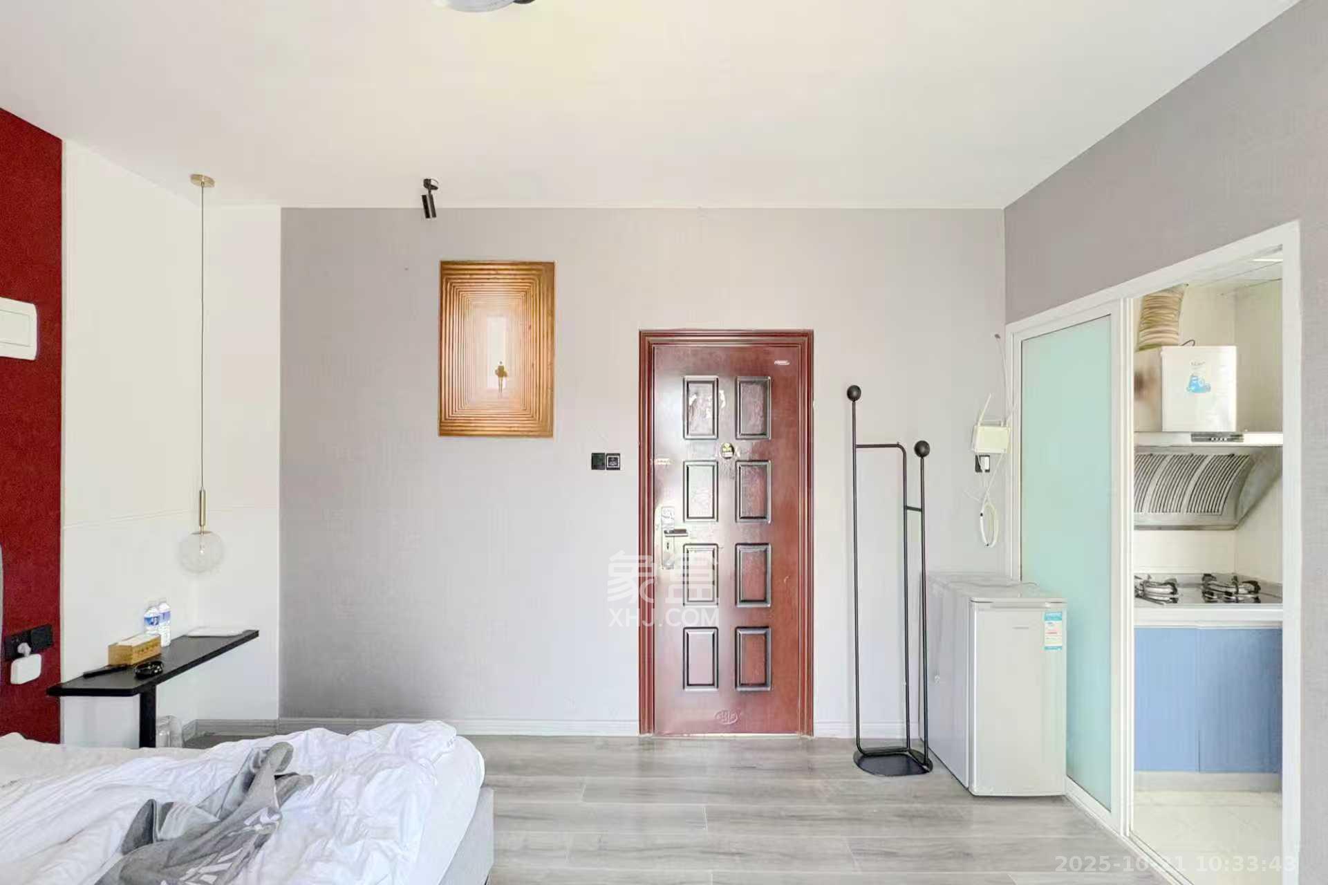 君临国际  1室1厅1卫    1800.0元/月 君临国际  1室1厅1卫    1800.0元/月室内图