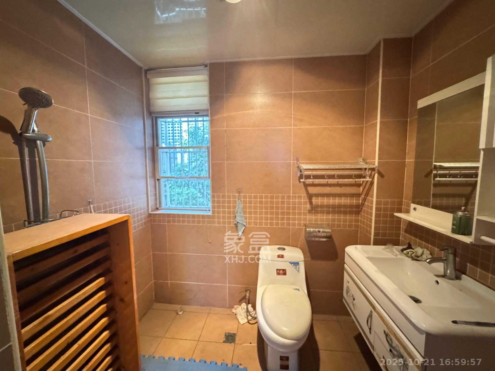 黎郡新宇熙春园 3室2厅2卫 2200.0元/月 黎郡新宇熙春园 3室2厅2卫 2200.0元/月室内图