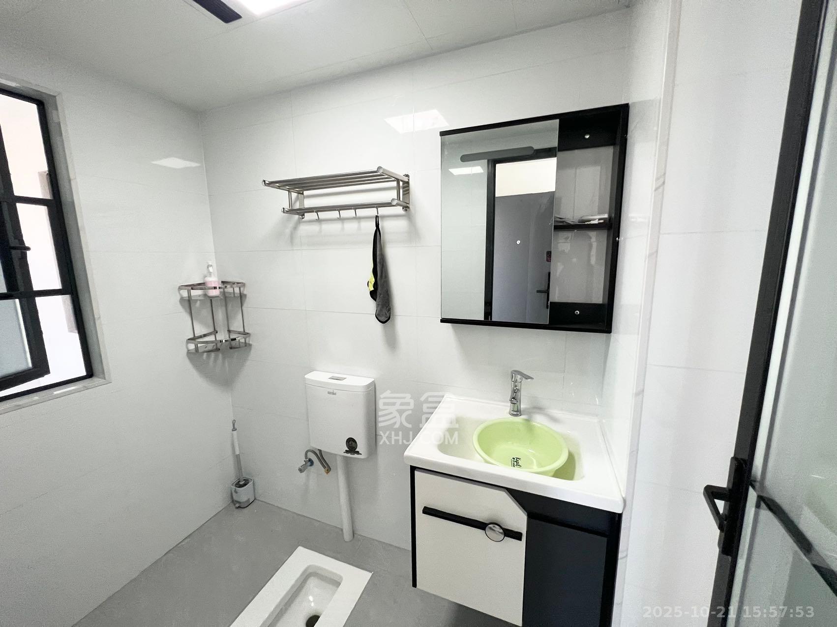 旭日嘉苑  2室2厅1卫    2500.0元/月 旭日嘉苑  2室2厅1卫    2500.0元/月室内图