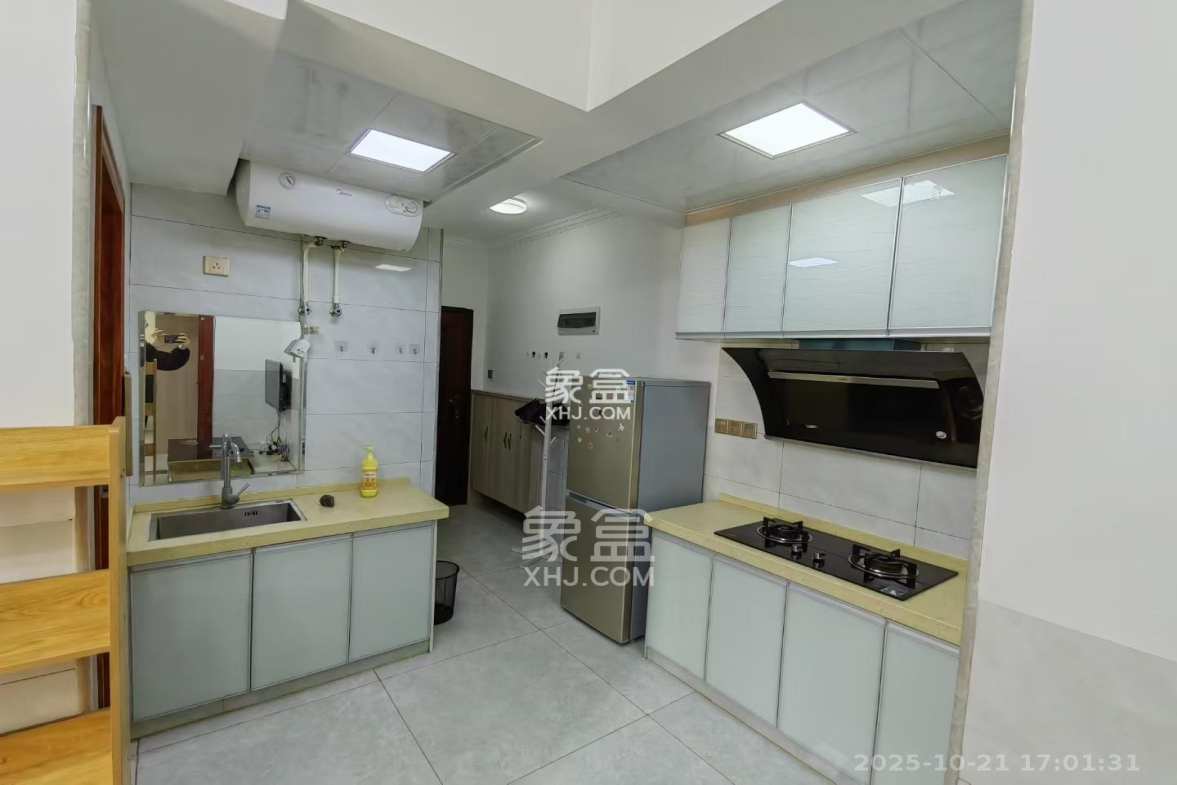 丰禧园 1室1厅1卫 1650.0元/月 丰禧园 1室1厅1卫 1650.0元/月室内图