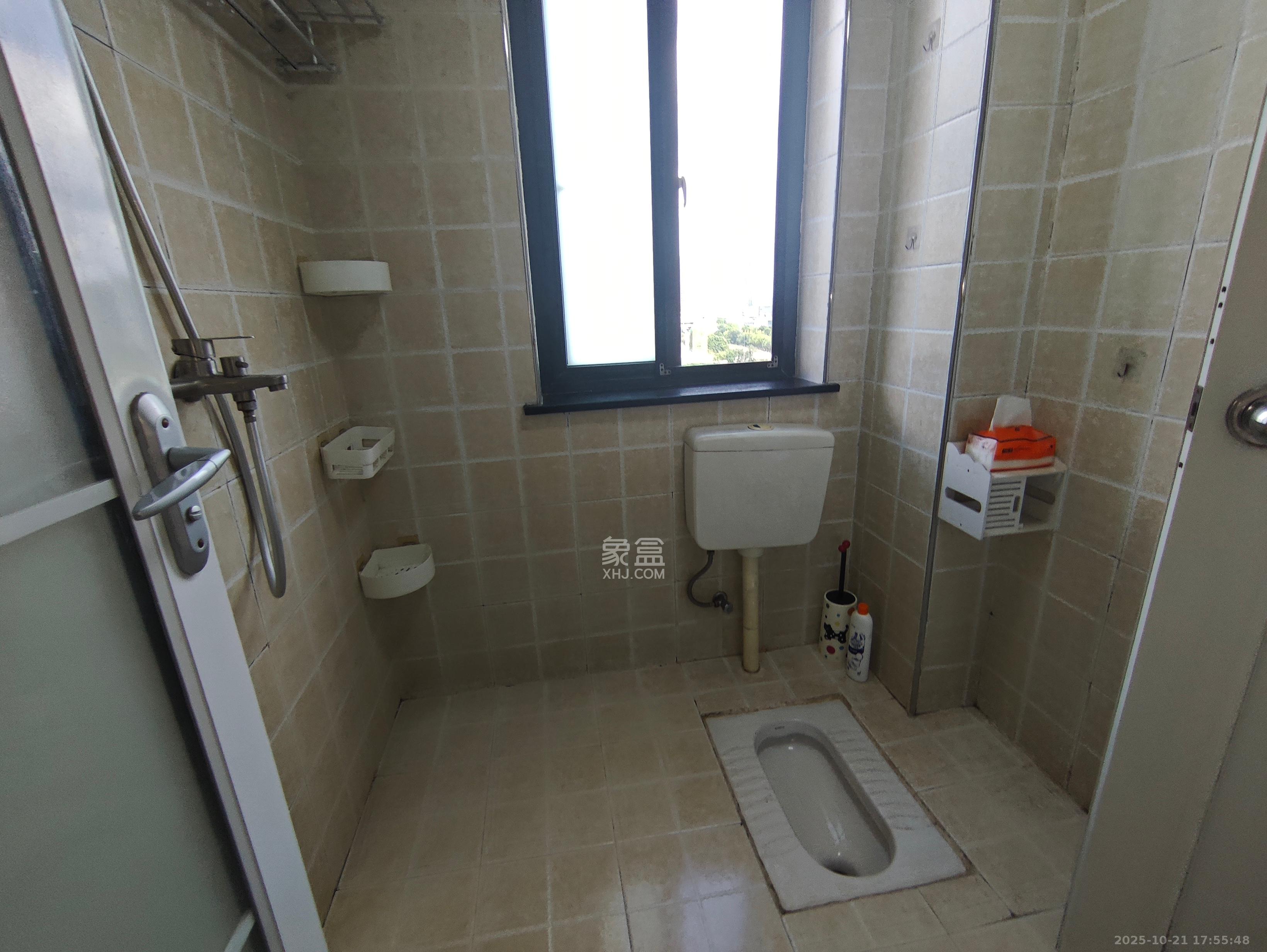 尚都花园城  2室2厅1卫    1800.0元/月 尚都花园城  2室2厅1卫    1800.0元/月室内图