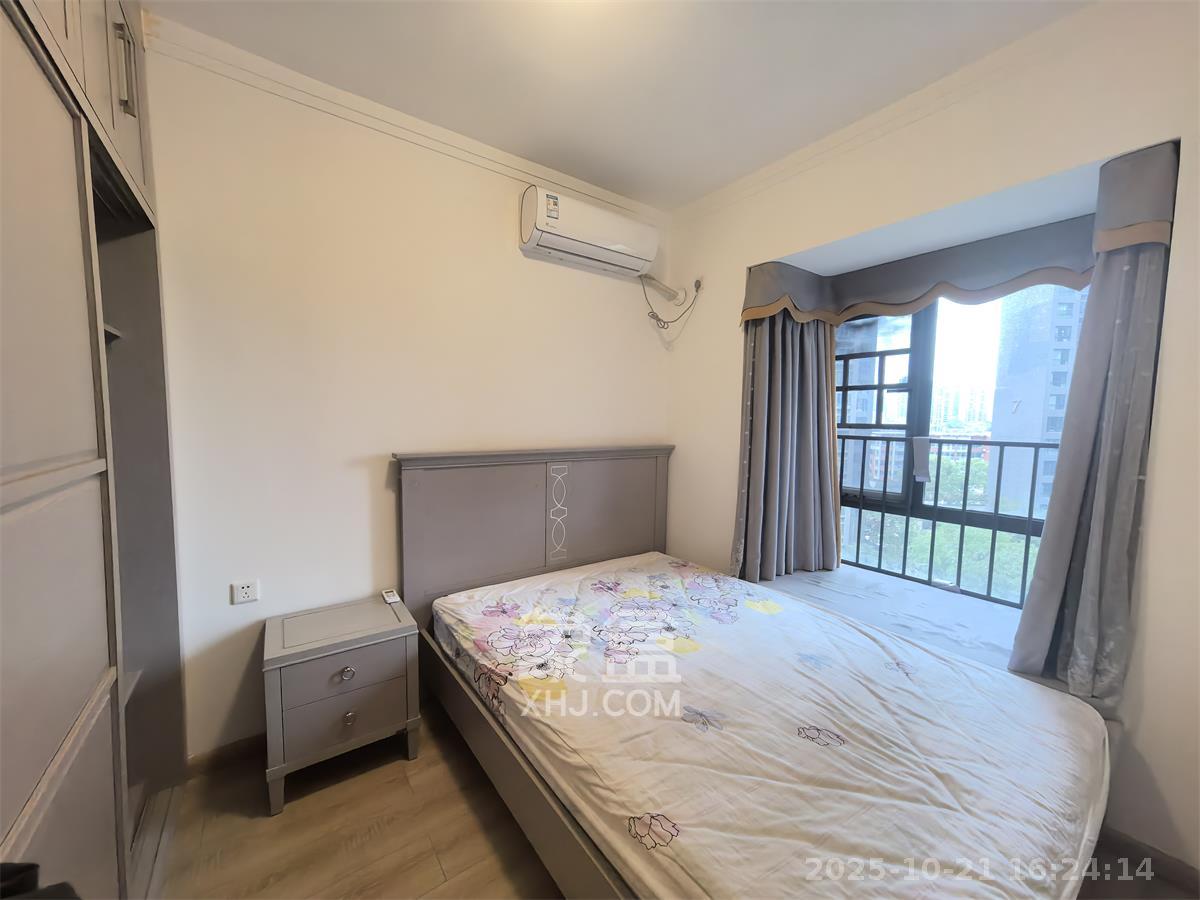 汇金城/嘉华城(二期、三期)  4室2厅2卫    3000.0元/月 汇金城/嘉华城(二期、三期)  4室2厅2卫    3000.0元/月室内图