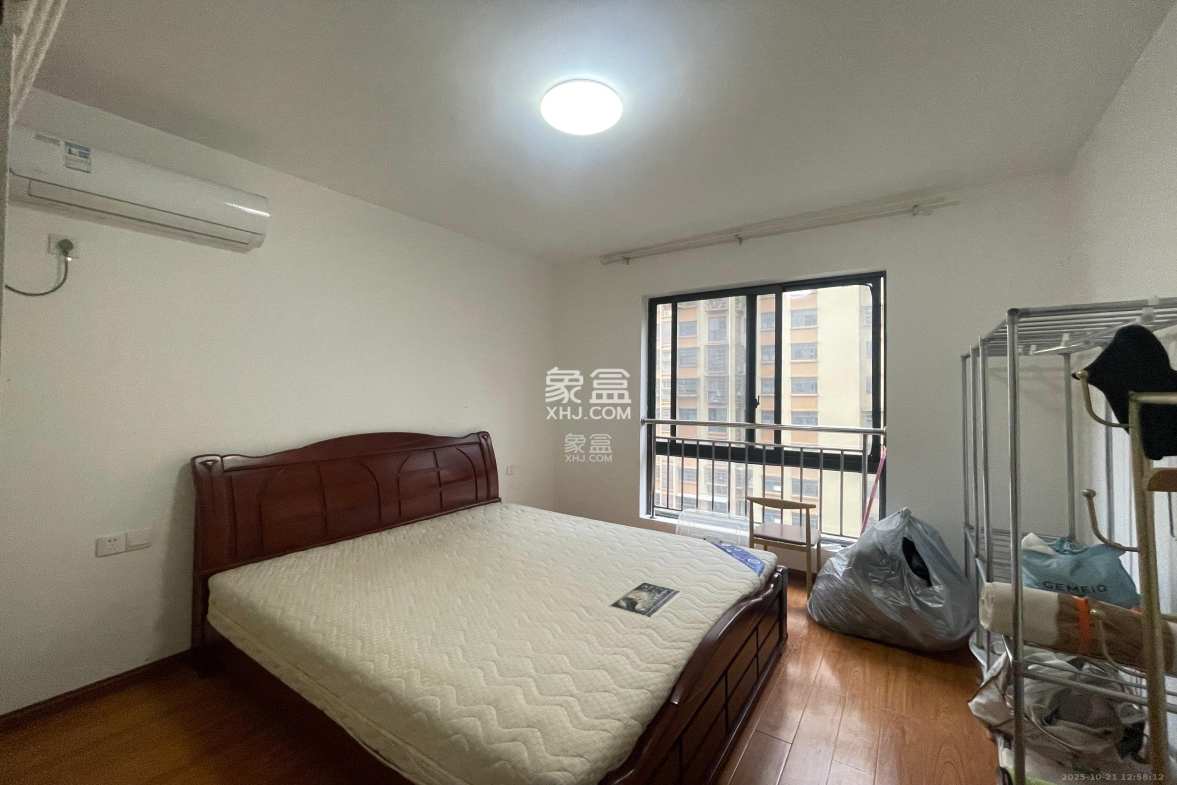 安泰嘉园(湘府邻伴) 3室2厅2卫 2600.0元/月 安泰嘉园(湘府邻伴) 3室2厅2卫 2600.0元/月室内图