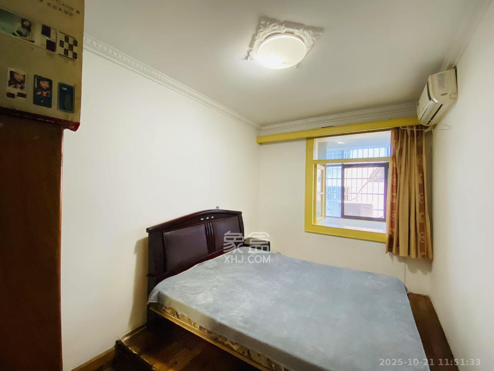 劳动广场消防队宿舍  3室2厅1卫    2000.0元/月室内图