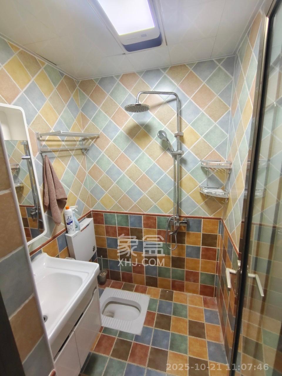 荣悦台  1室1厅1卫    1900.0元/月室内图