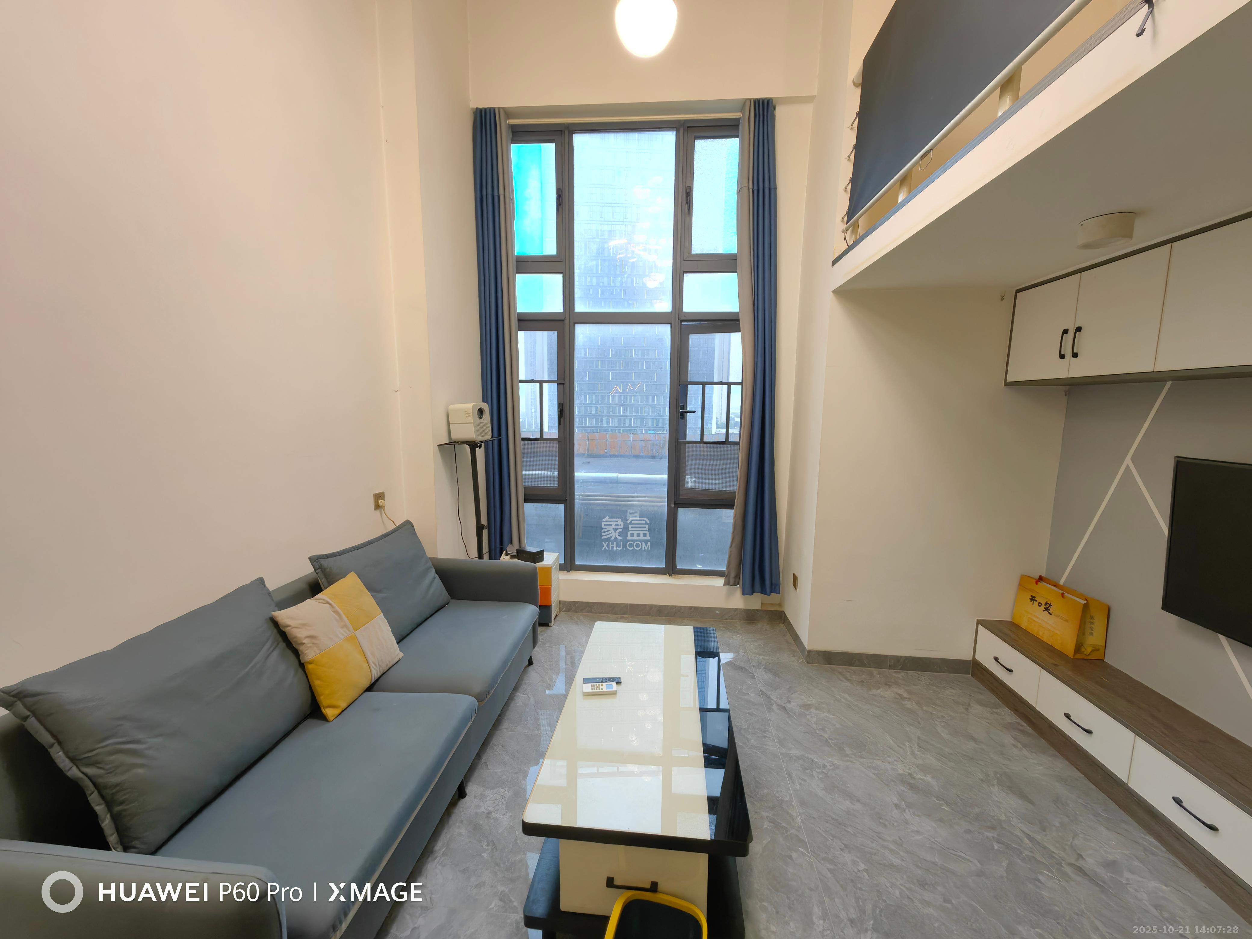 嘉宇银杉(嘉宇西苑) 1室1厅1卫 1800.0元/月 嘉宇银杉(嘉宇西苑) 1室1厅1卫 1800.0元/月室内图