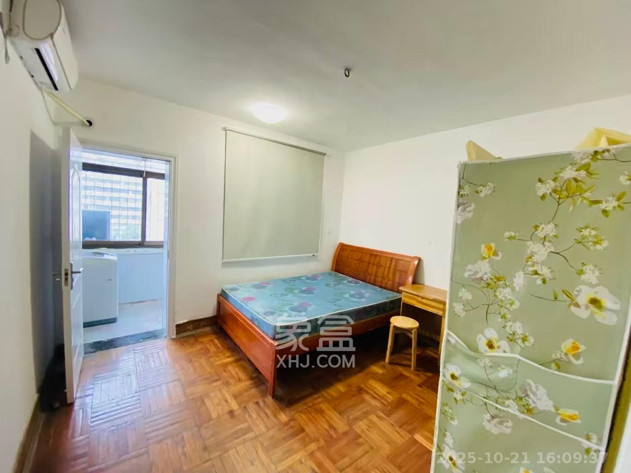 向家湾社区(含富湘公寓) 3室1厅1卫 1800.0元/月 向家湾社区(含富湘公寓) 3室1厅1卫 1800.0元/月室内图