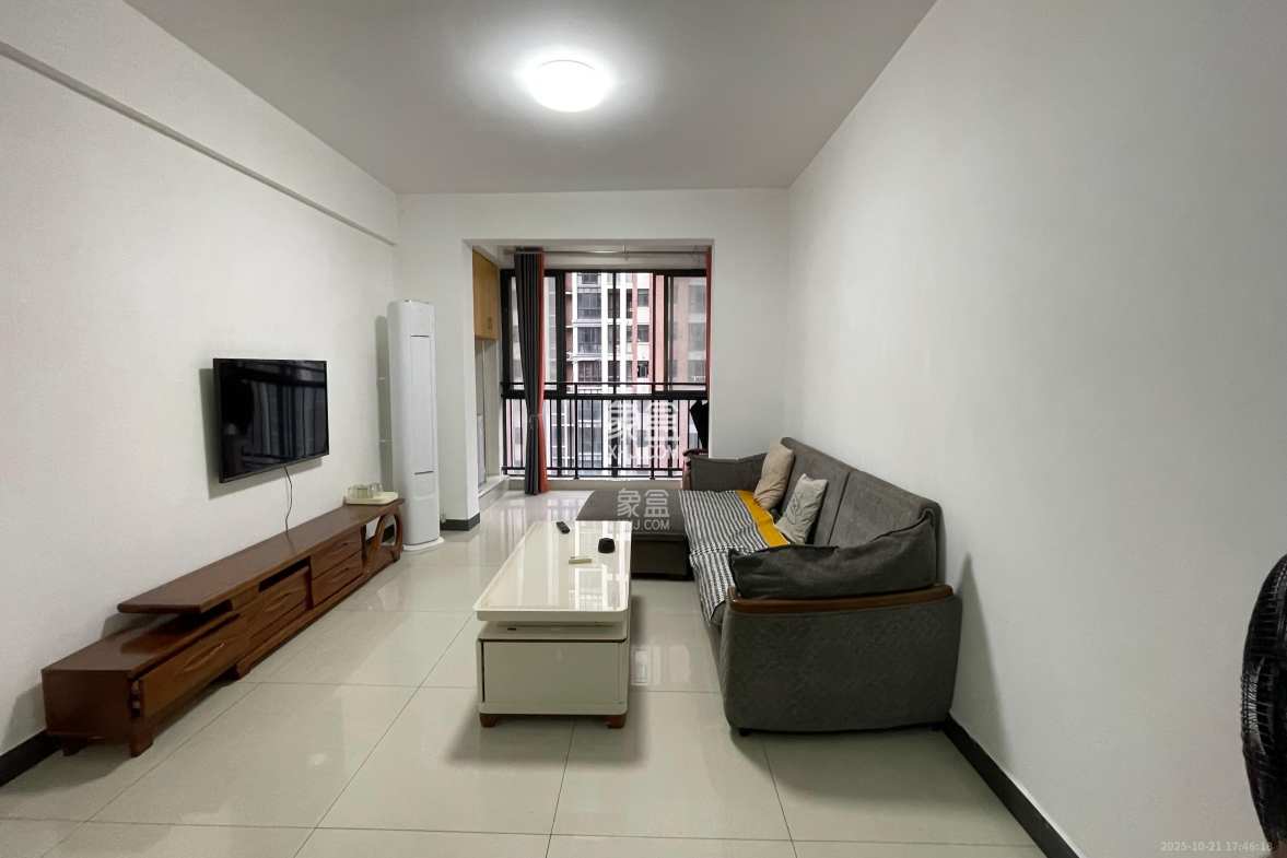 海拔东方 3室2厅1卫 2080.0元/月 海拔东方 3室2厅1卫 2080.0元/月室内图