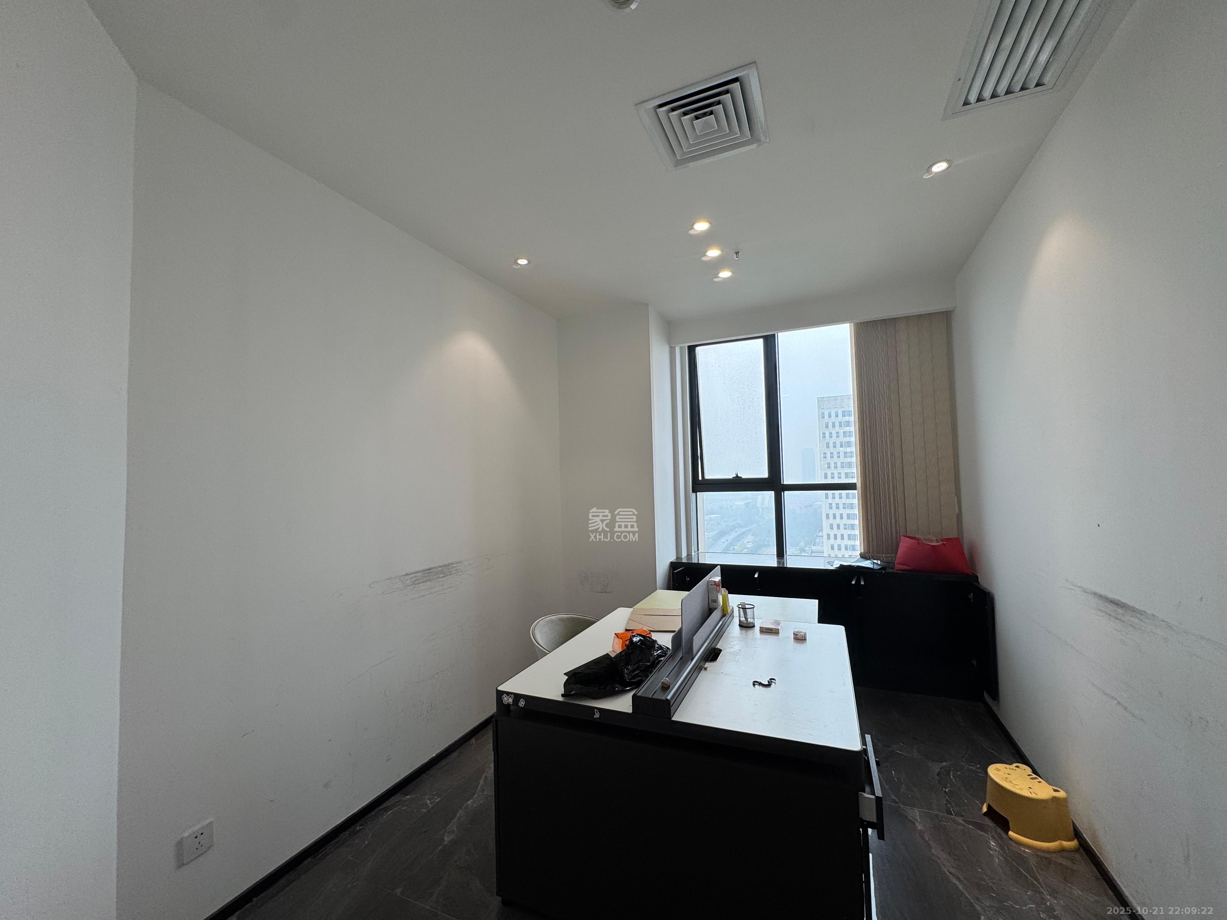 铭诚绿谷智慧产业园   437.0㎡      17500.0元/月室内图