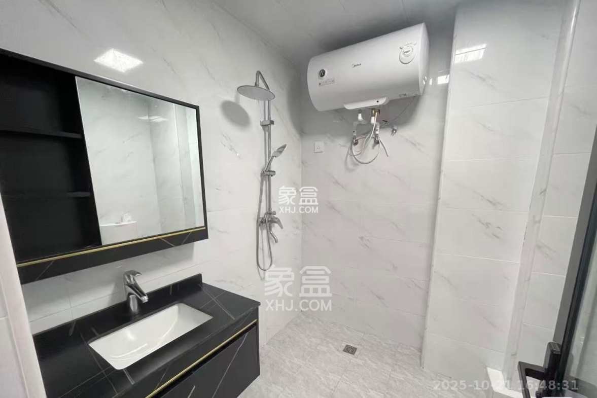 环亚高铁芯城  1室1厅1卫    1480.0元/月 环亚高铁芯城  1室1厅1卫    1480.0元/月室内图