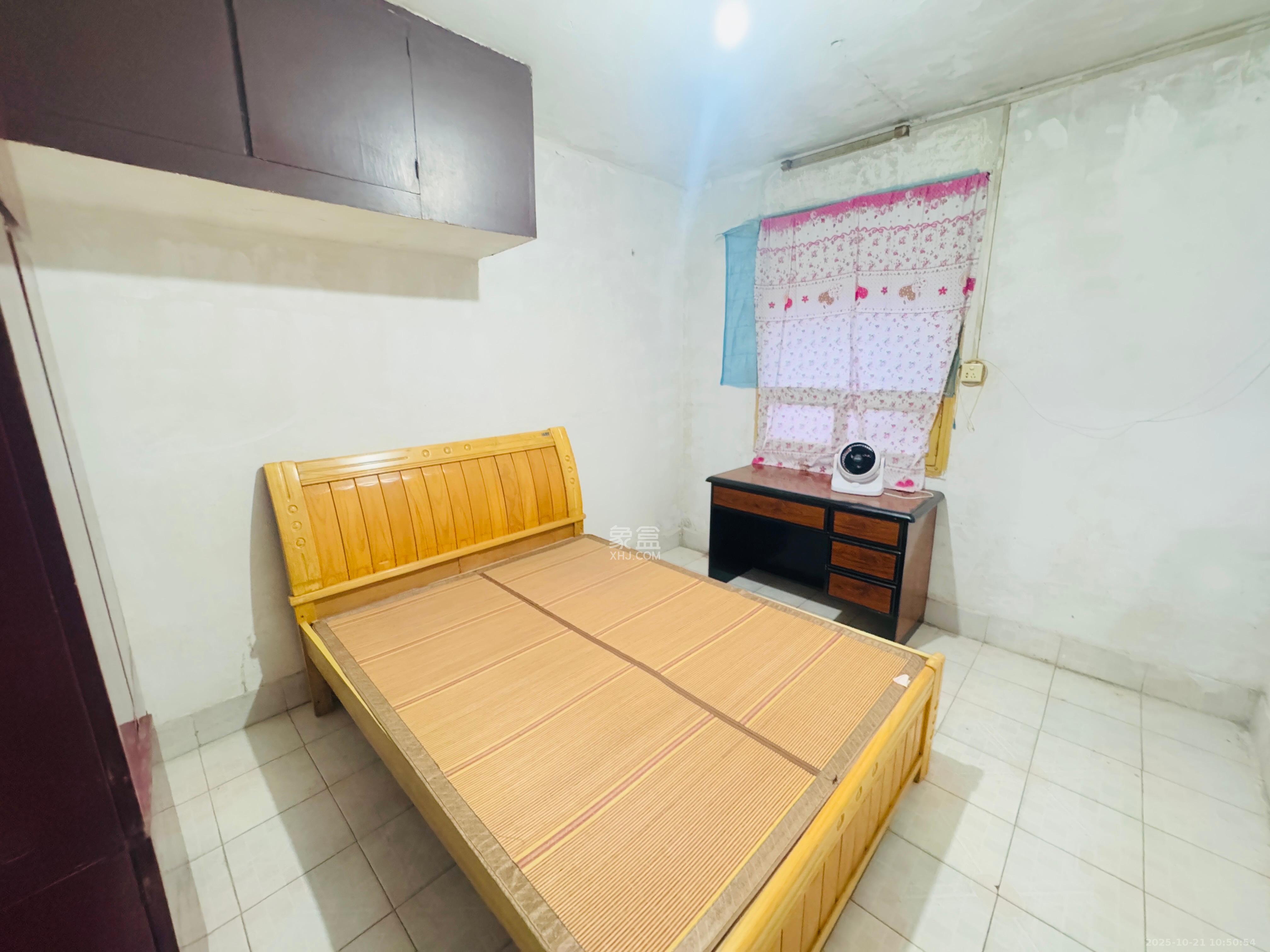 东瓜山一村  2室1厅1卫    900.0元/月室内图