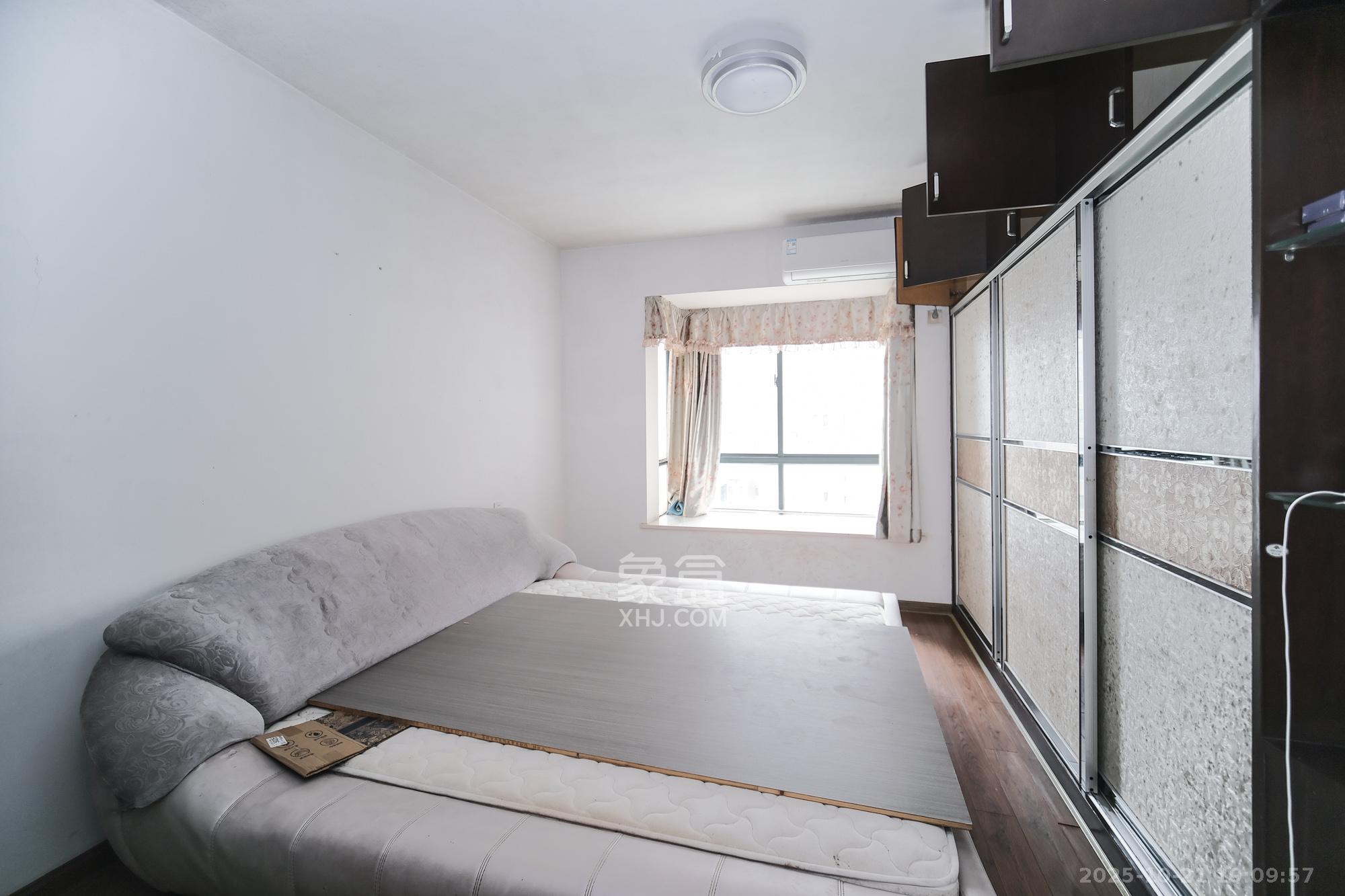 圆梦完美生活 3室2厅2卫 69.8万 圆梦完美生活 3室2厅2卫 69.8万卧室