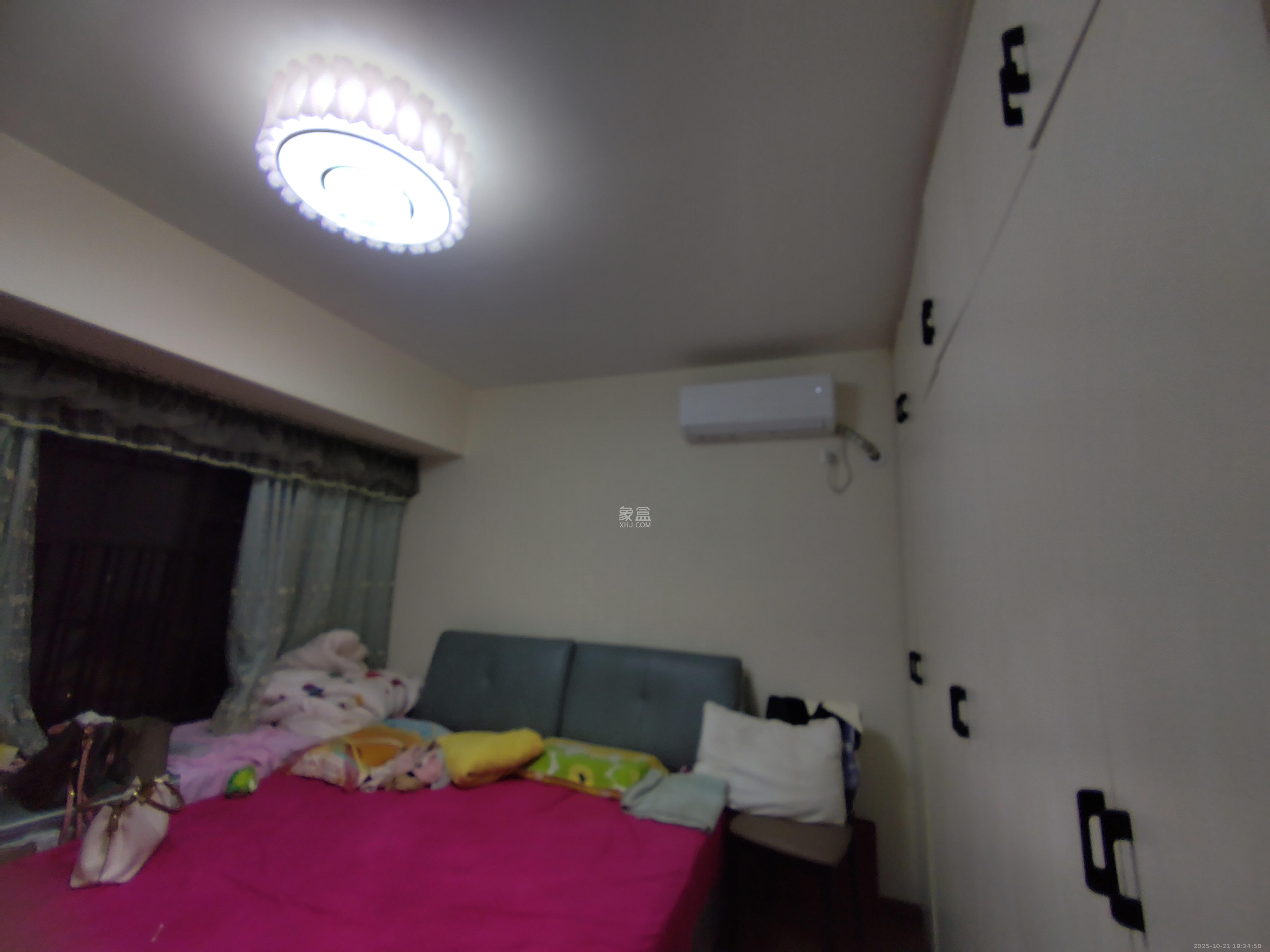 时代倾城二期  2室2厅1卫    1800.0元/月 时代倾城二期  2室2厅1卫    1800.0元/月室内图