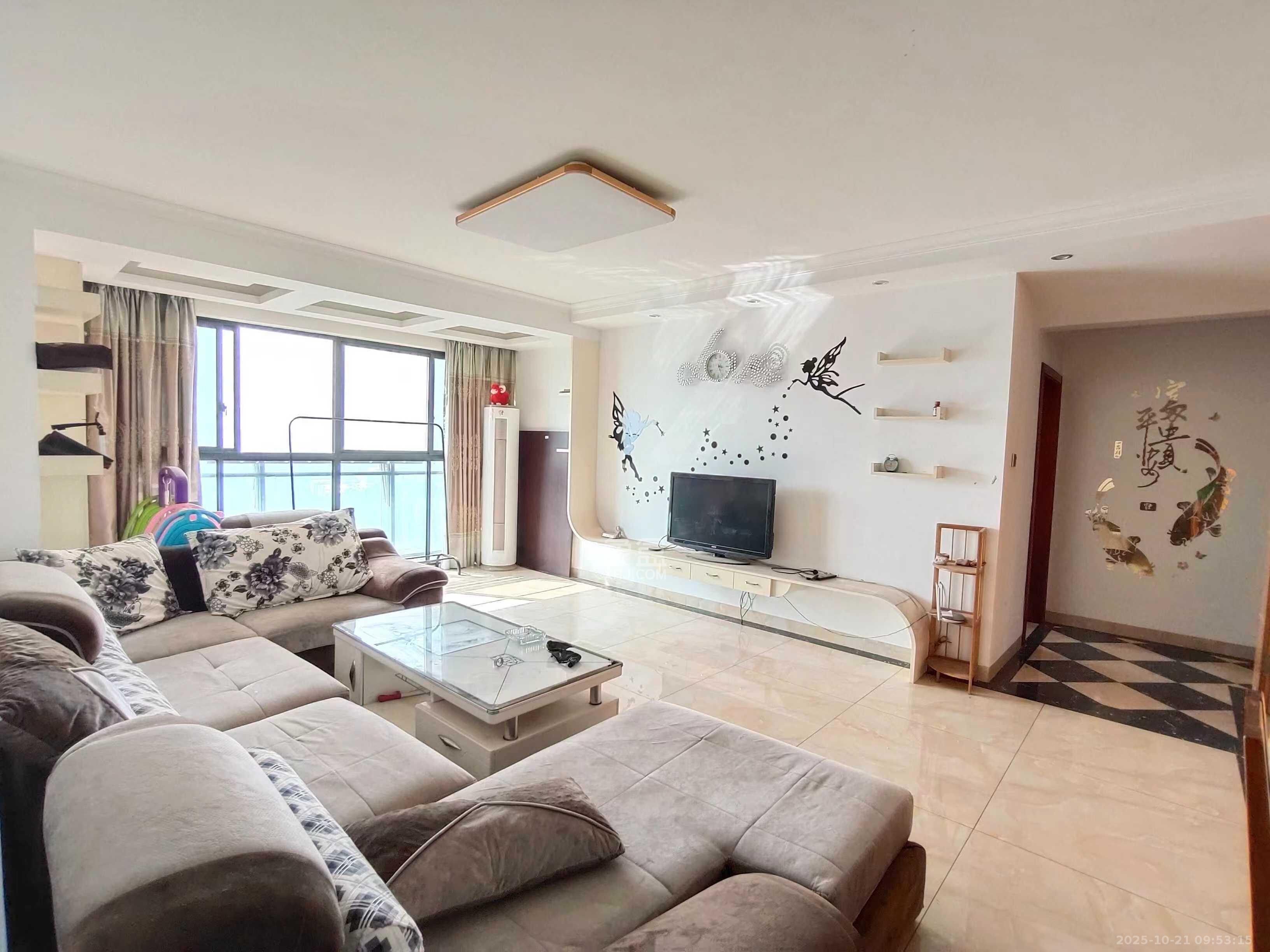 北京御园一二期(国泰嘉园) 3室2厅2卫 3000.0元/月 北京御园一二期(国泰嘉园) 3室2厅2卫 3000.0元/月室内图