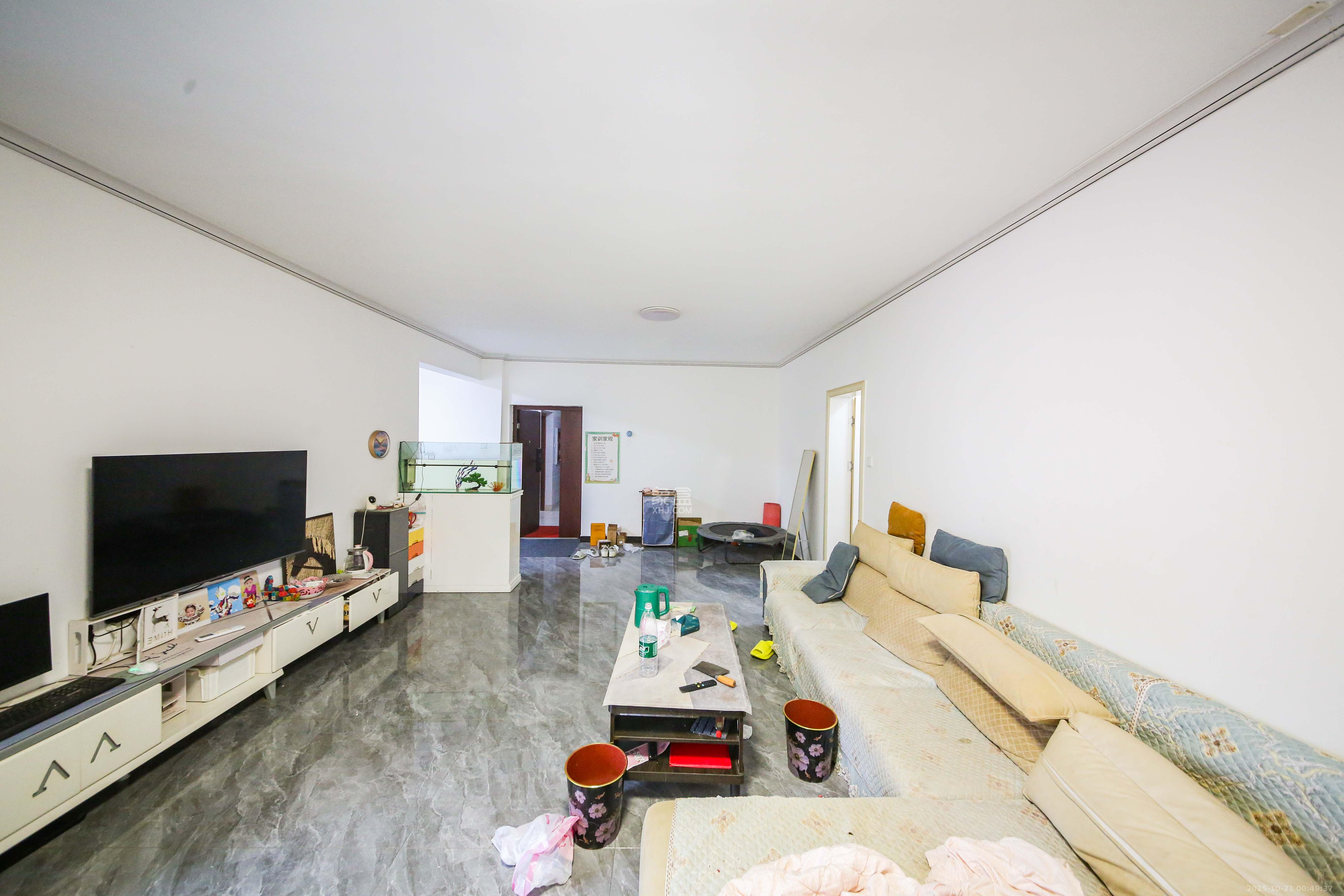 克拉美丽山庄(晟领国际)  4室2厅2卫    134.8万 克拉美丽山庄(晟领国际)  4室2厅2卫    134.8万