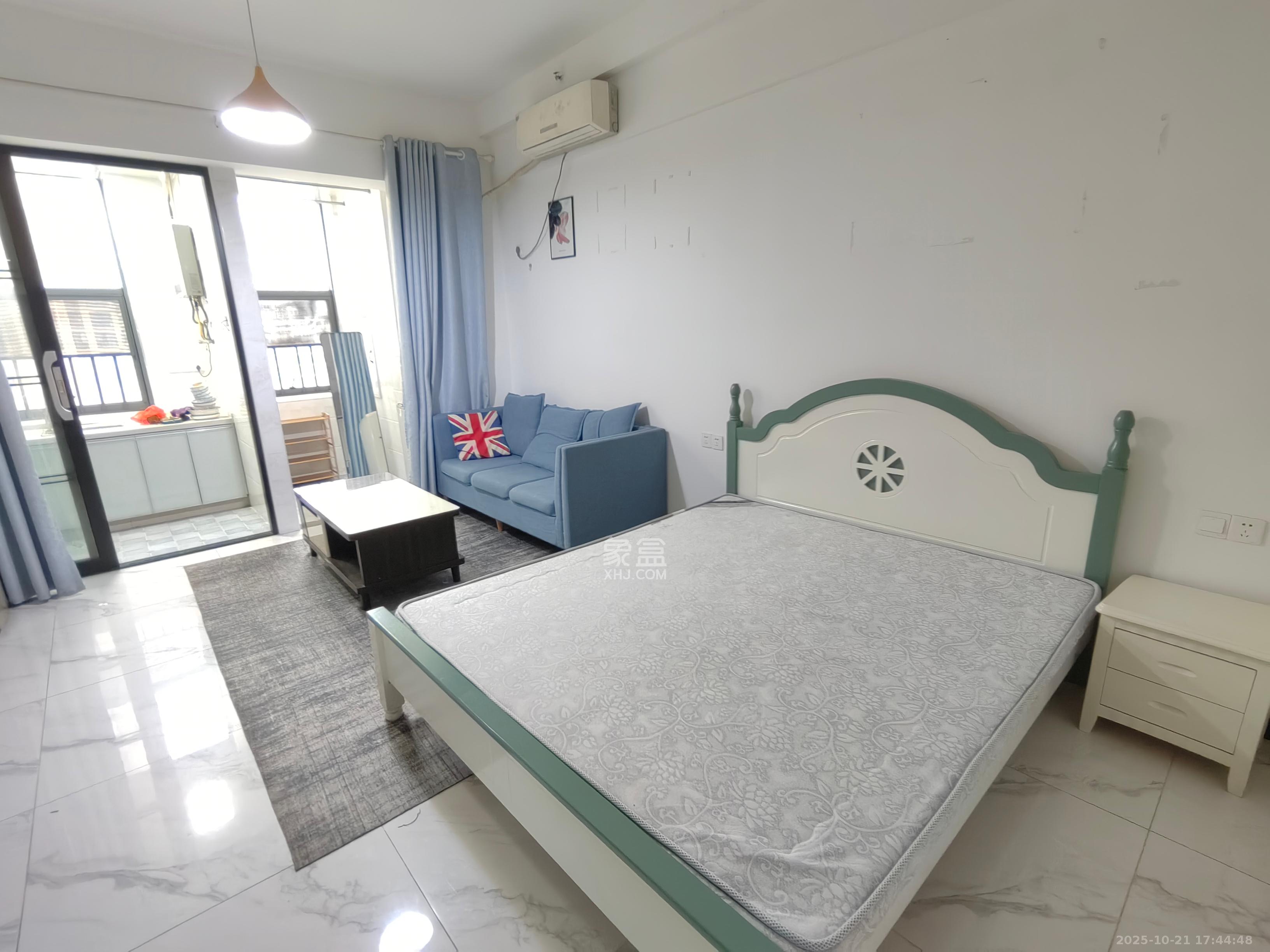 江南华府  1室1厅1卫    1500.0元/月室内图