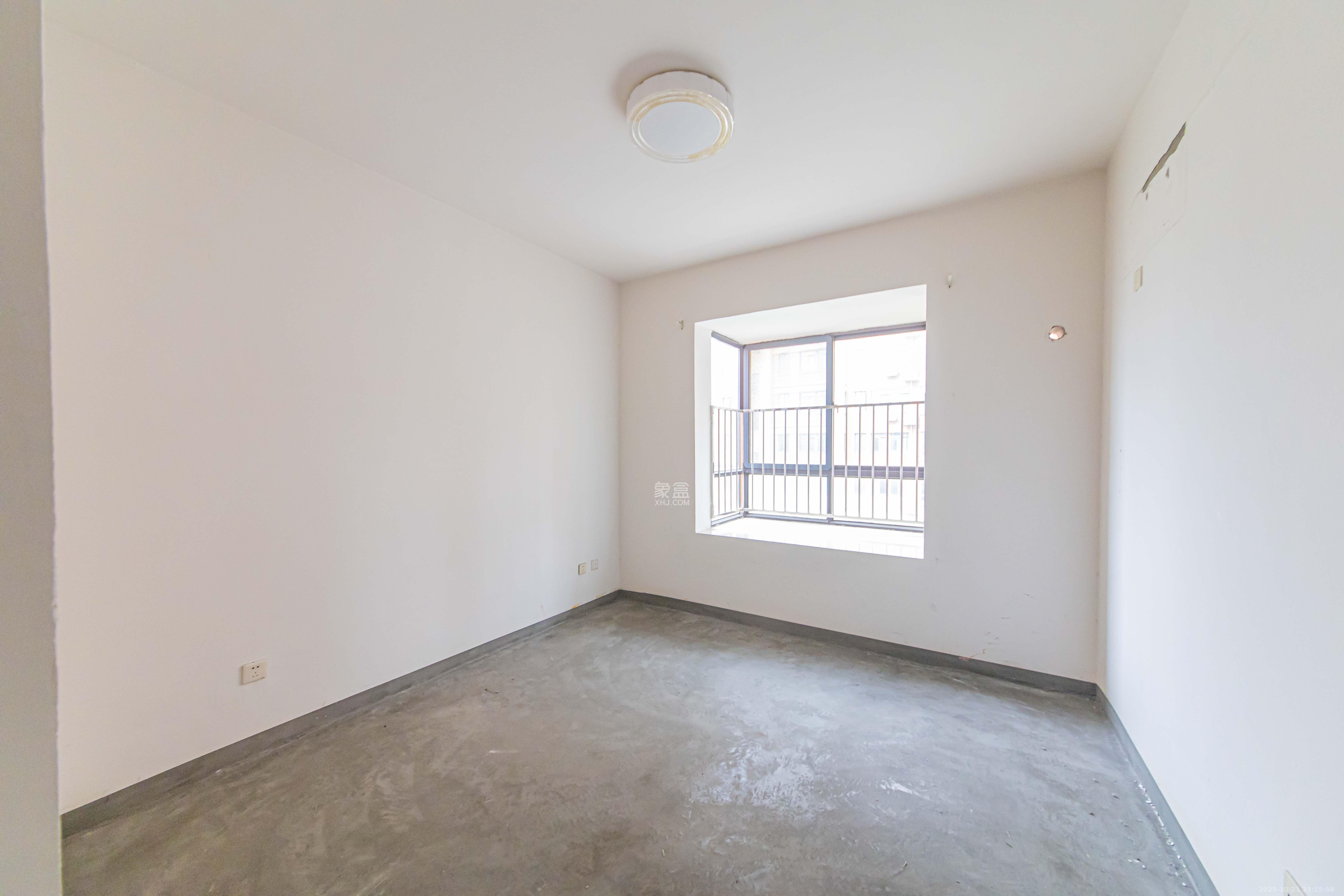 天心金桂园住宅小区 3室2厅2卫 110.0万 天心金桂园住宅小区 3室2厅2卫 110.0万卧室