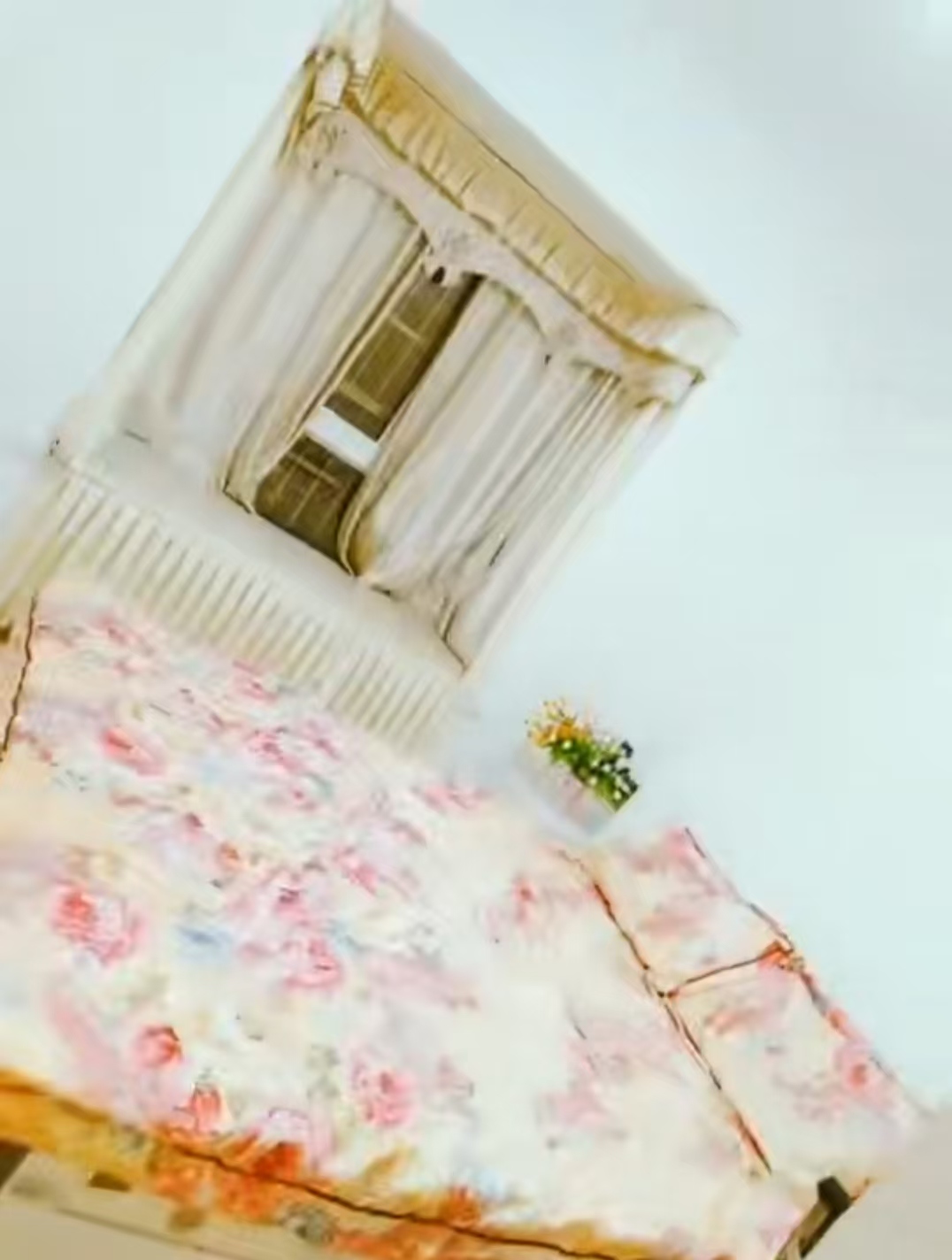 冠都现代城(冠都幸福彼岸) 3室2厅2卫 2300.0元/月 冠都现代城(冠都幸福彼岸) 3室2厅2卫 2300.0元/月室内图