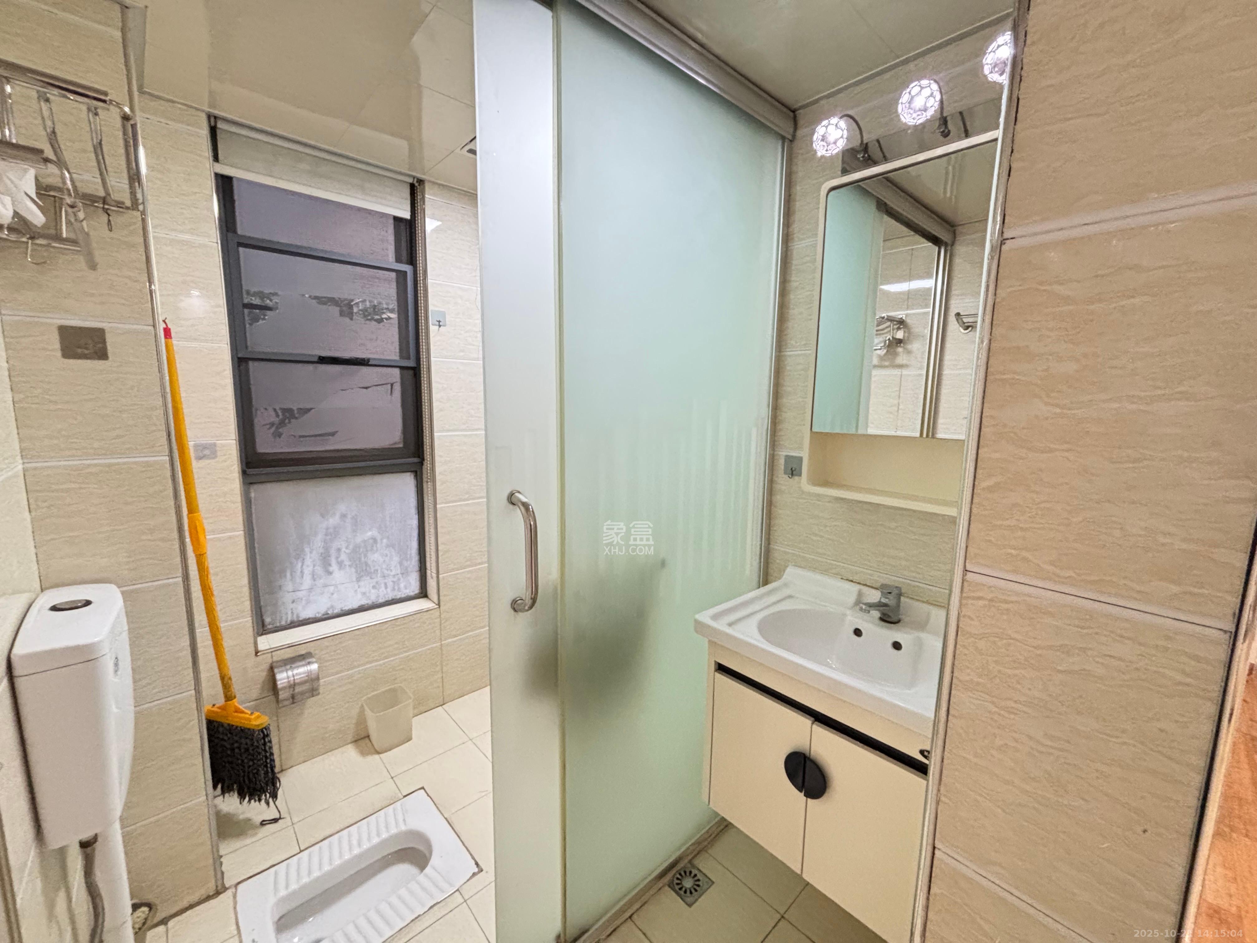 融科檀香山（融科紫檀、香山国际）  2室1厅1卫    2580.0元/月室内图