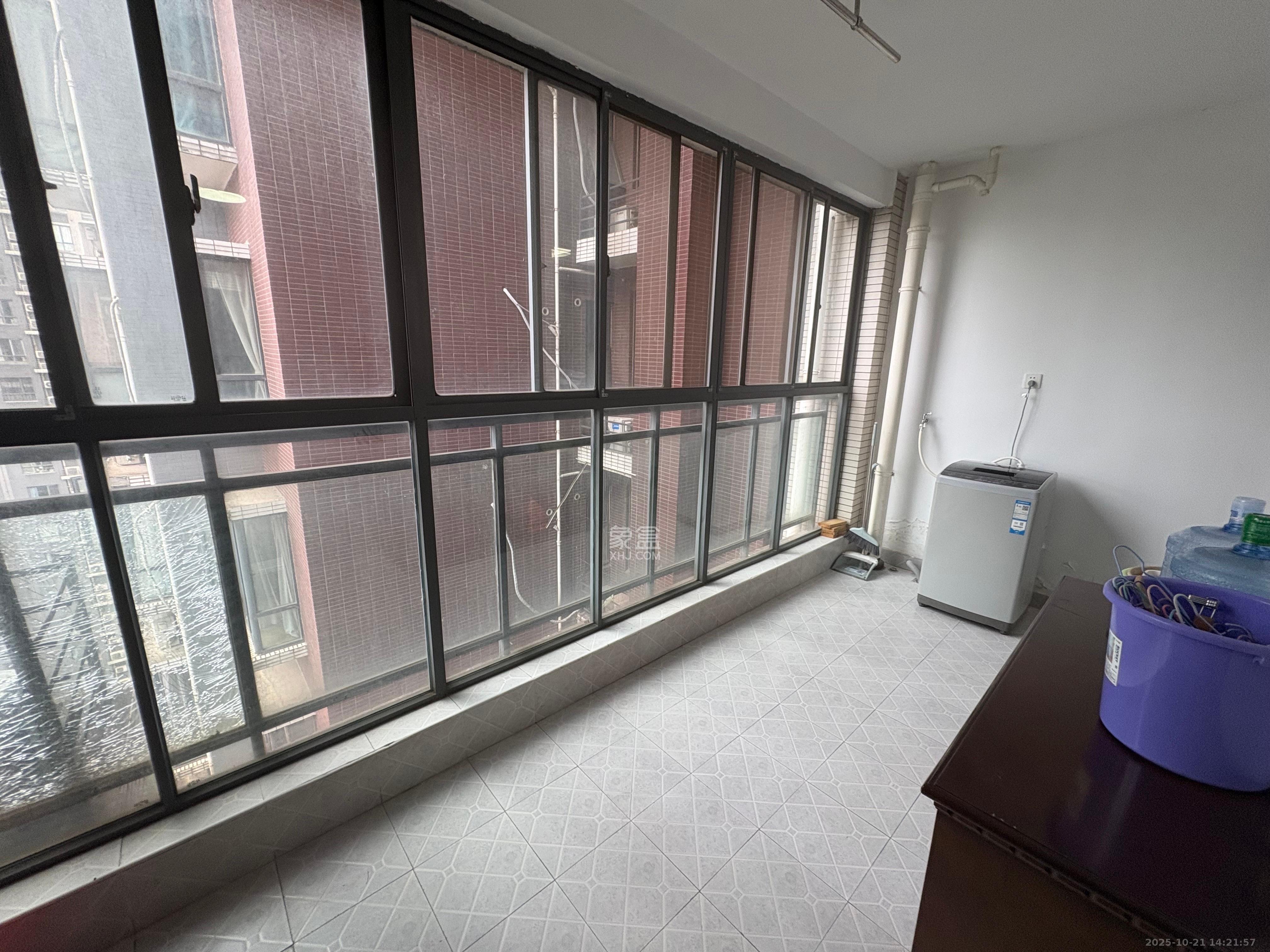 中江佳境天成  4室2厅2卫    2600.0元/月室内图