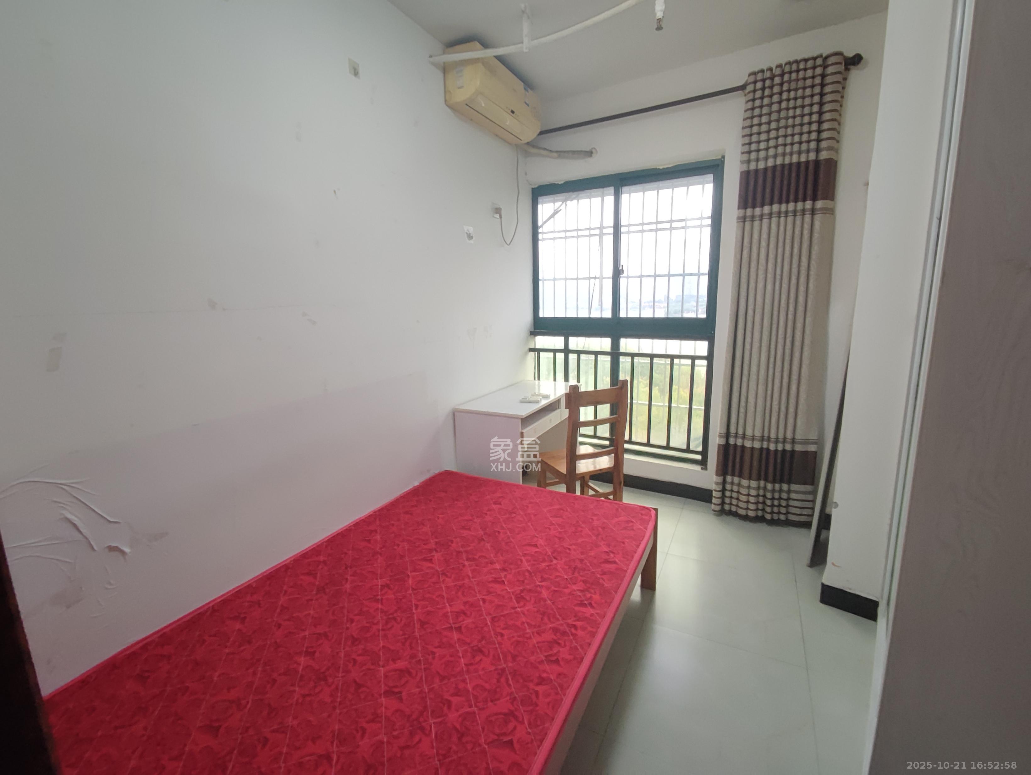 湖韵佳苑  2室1厅1卫    1600.0元/月室内图