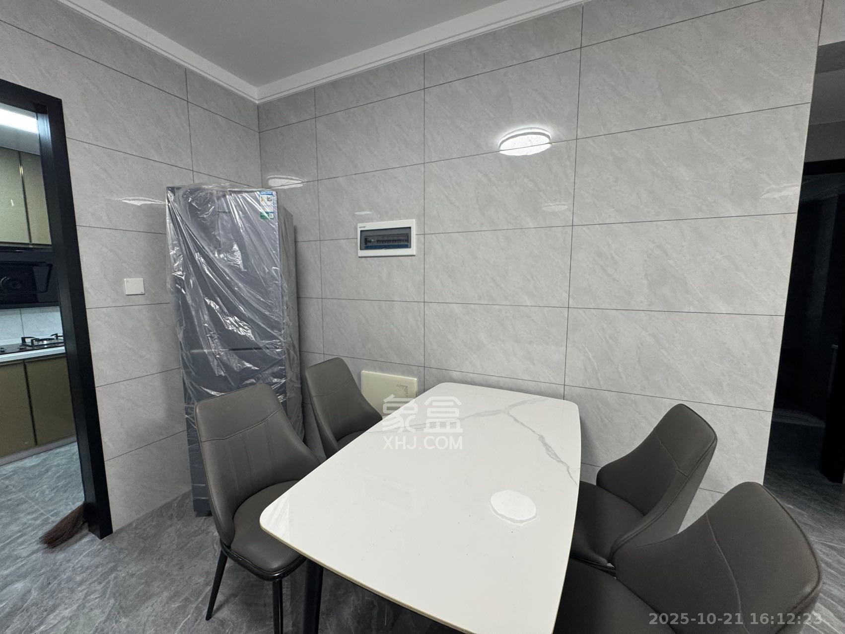 和景家园二期 2室1厅1卫 1800.0元/月 和景家园二期 2室1厅1卫 1800.0元/月室内图