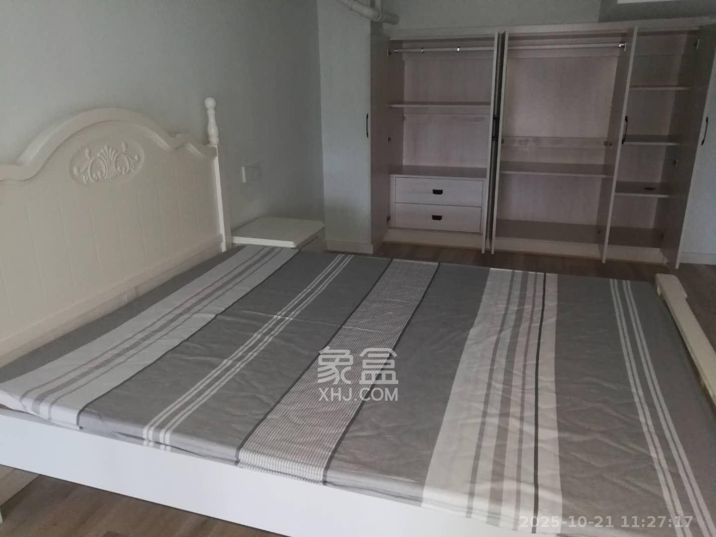 裕天国际商汇中心  1室1厅1卫    1600.0元/月室内图