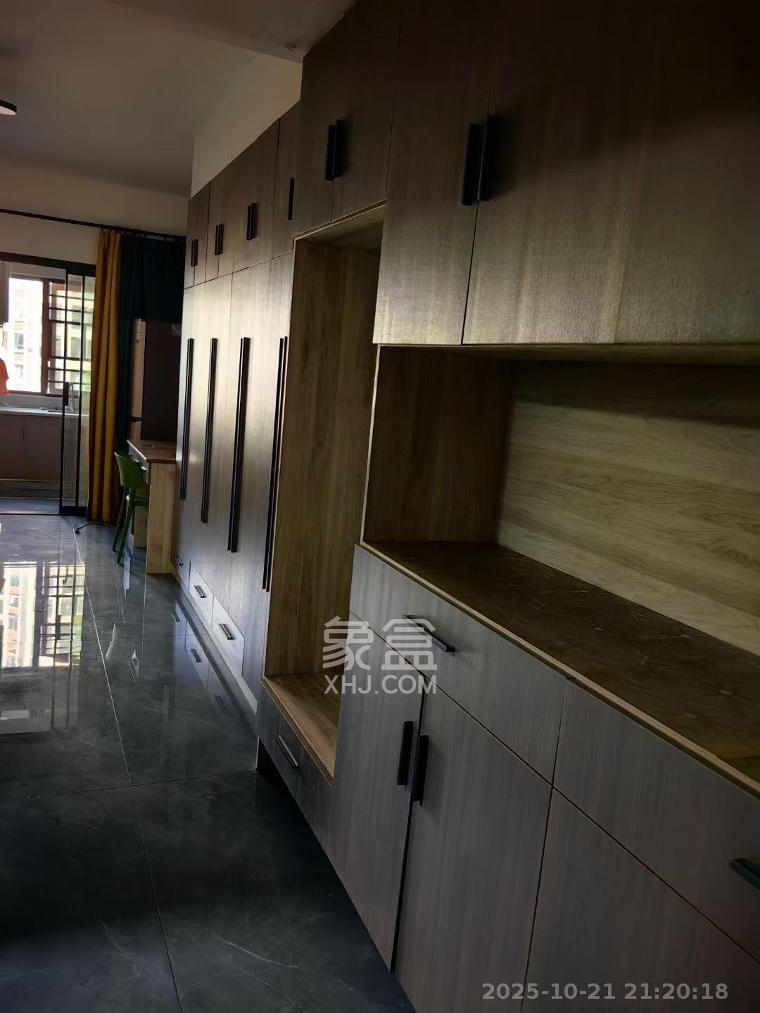 福晟钱隆国际(晟冉景苑)  1室1厅1卫    1600.0元/月 福晟钱隆国际(晟冉景苑)  1室1厅1卫    1600.0元/月