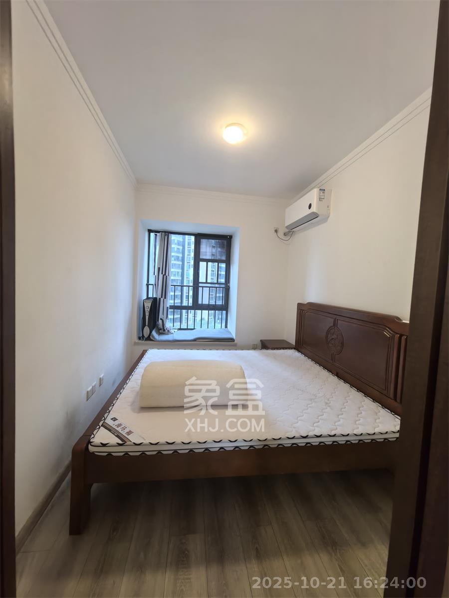 汇金城/嘉华城(二期、三期)  4室2厅2卫    3000.0元/月 汇金城/嘉华城(二期、三期)  4室2厅2卫    3000.0元/月室内图