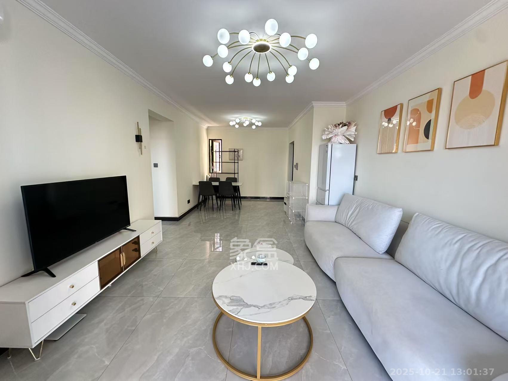 中欣楚天熙苑  3室1厅2卫    3500.0元/月 中欣楚天熙苑  3室1厅2卫    3500.0元/月室内图