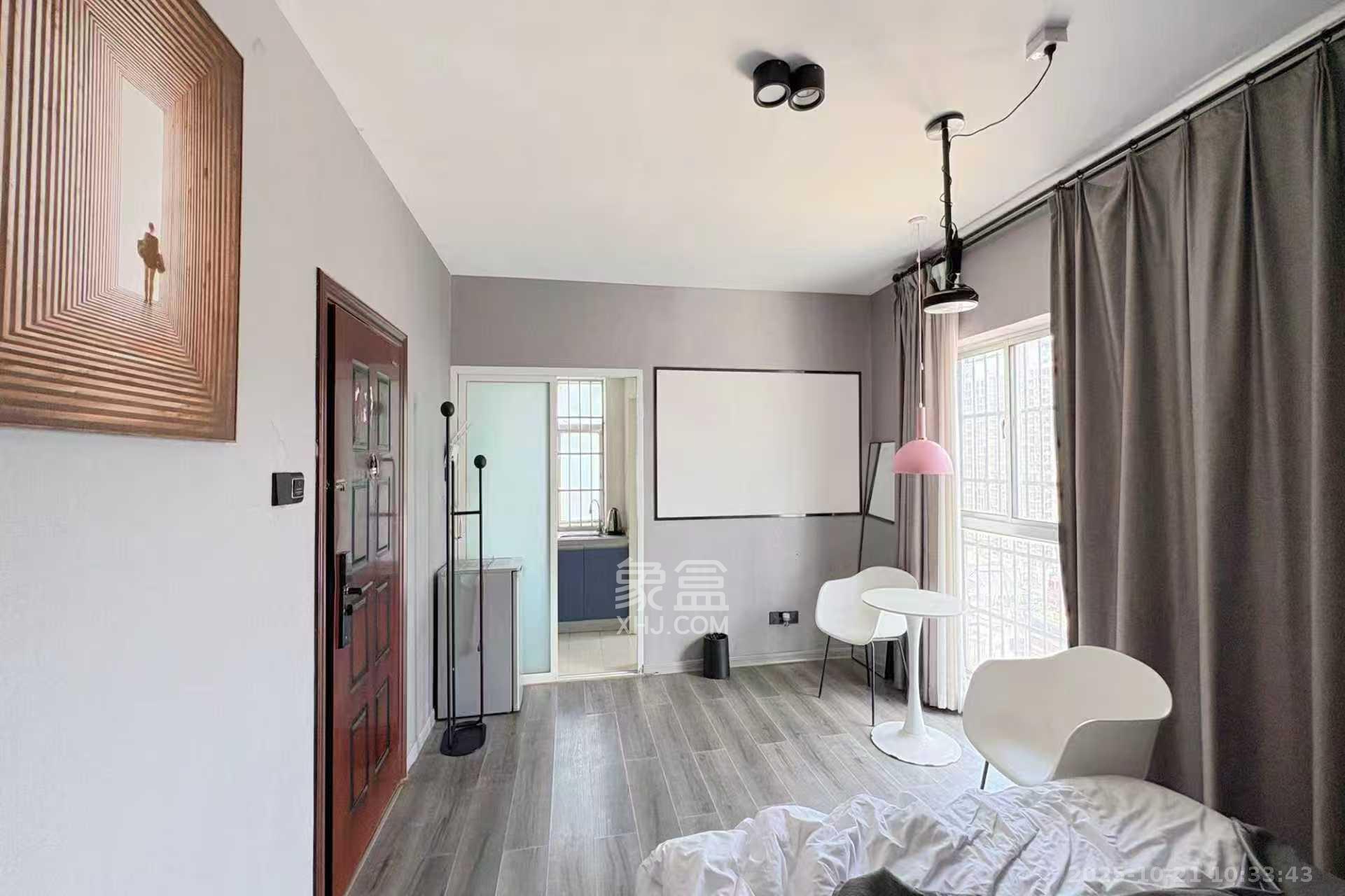 君临国际  1室1厅1卫    1800.0元/月 君临国际  1室1厅1卫    1800.0元/月室内图