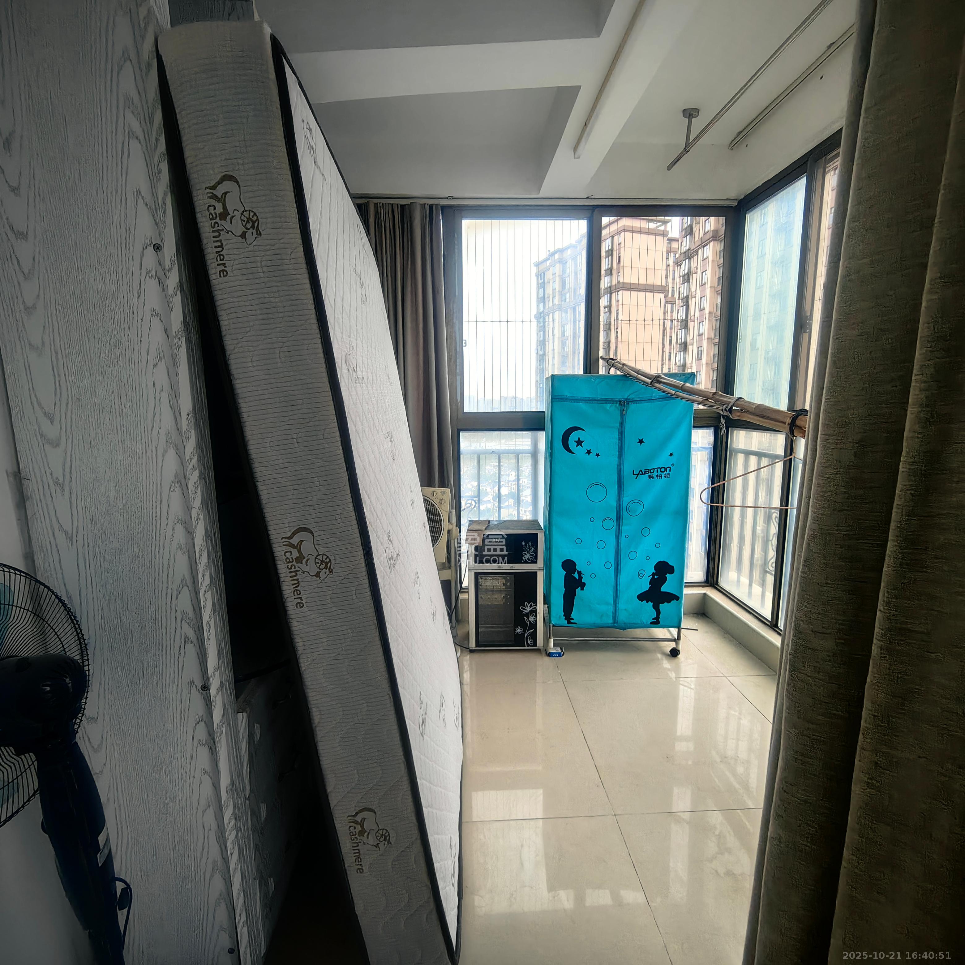 江山帝景雅典  2室2厅1卫    2200.0元/月 江山帝景雅典  2室2厅1卫    2200.0元/月室内图