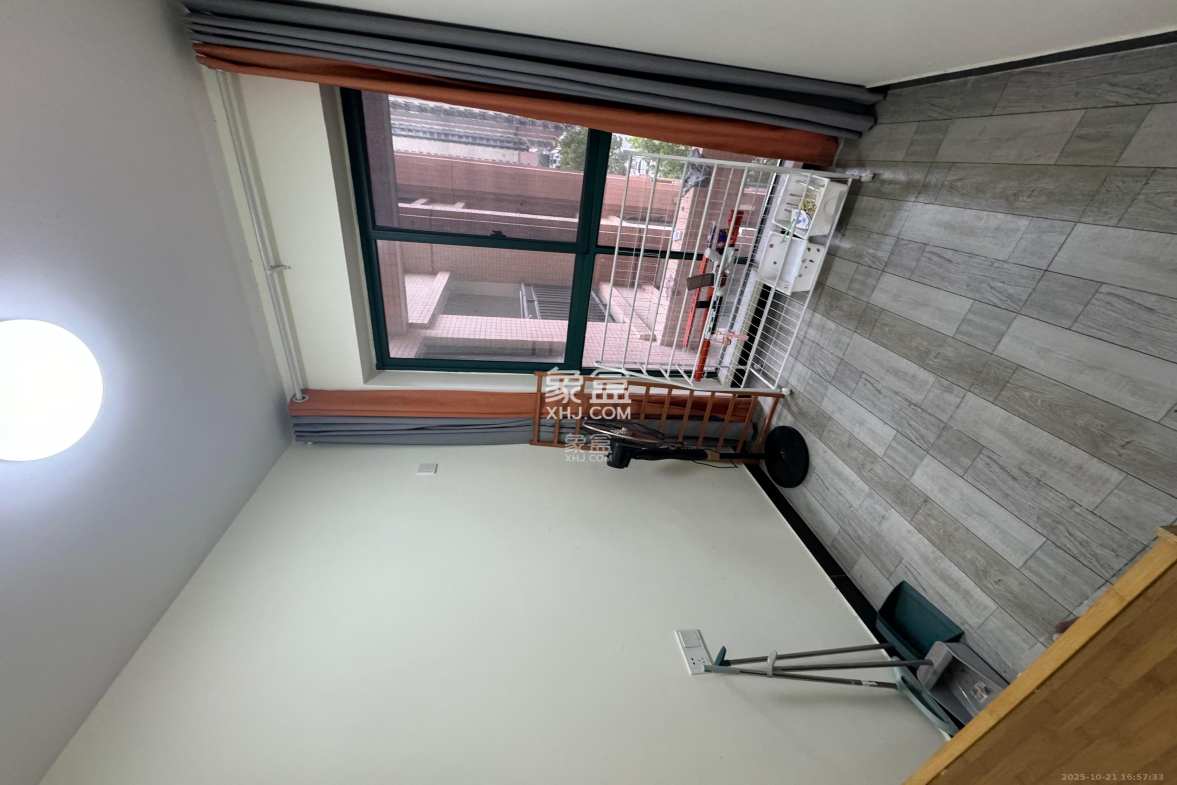 博长山水香颐  3室2厅1卫    1800.0元/月 博长山水香颐  3室2厅1卫    1800.0元/月室内图