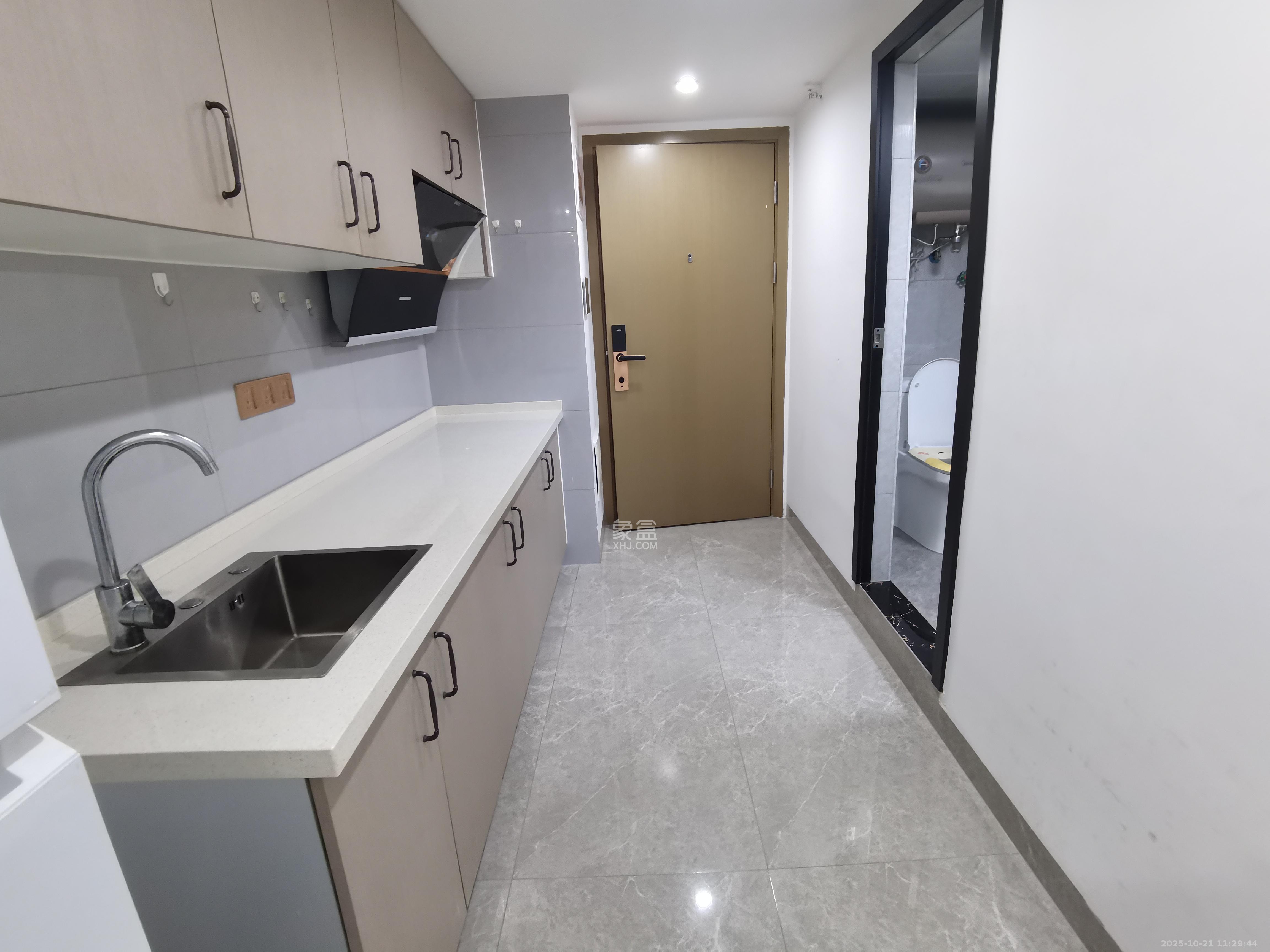 时代MOMA云PARK  2室1厅1卫    2500.0元/月室内图
