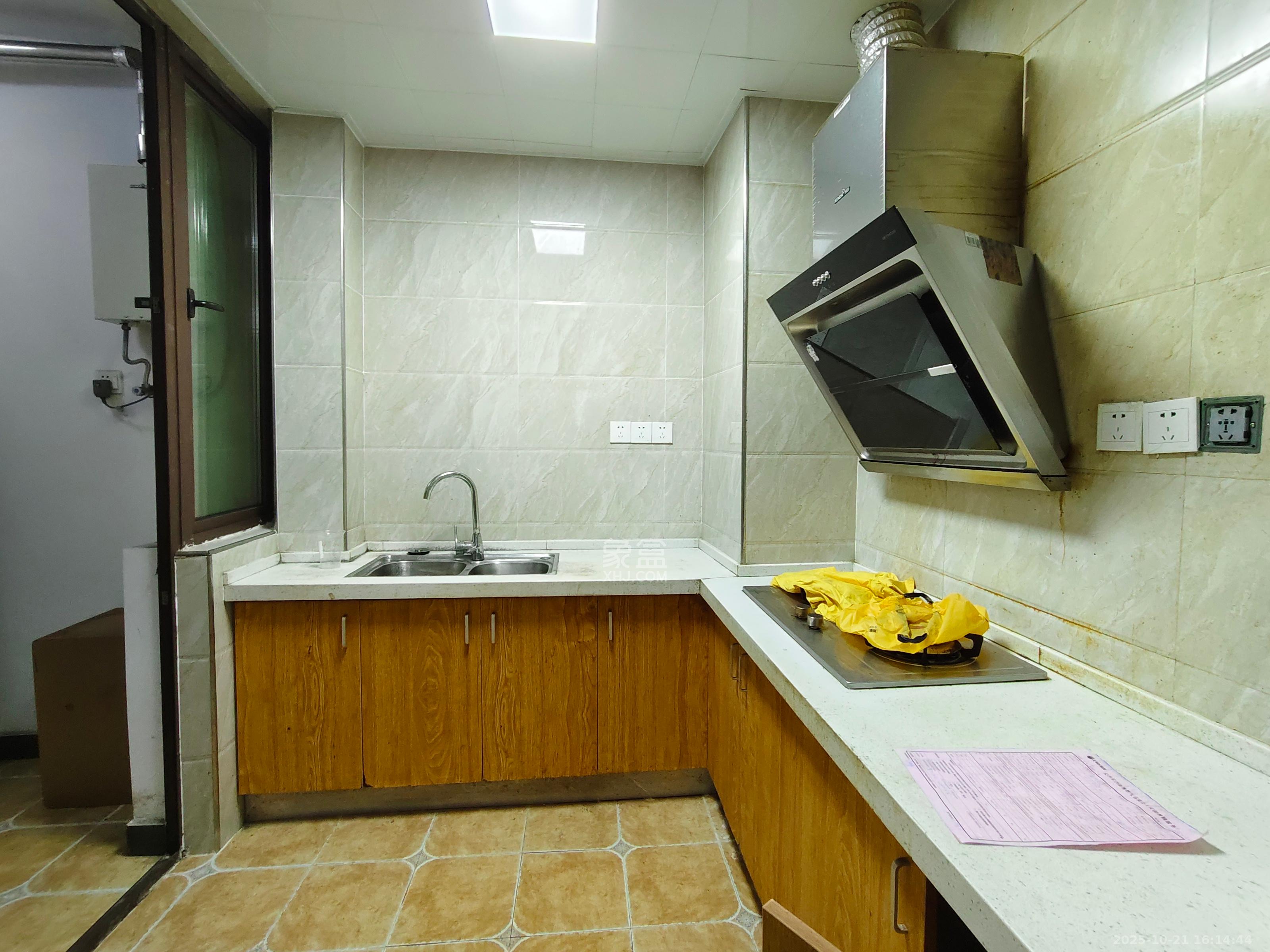 水渡家园  2室1厅1卫    1380.0元/月 水渡家园  2室1厅1卫    1380.0元/月室内图