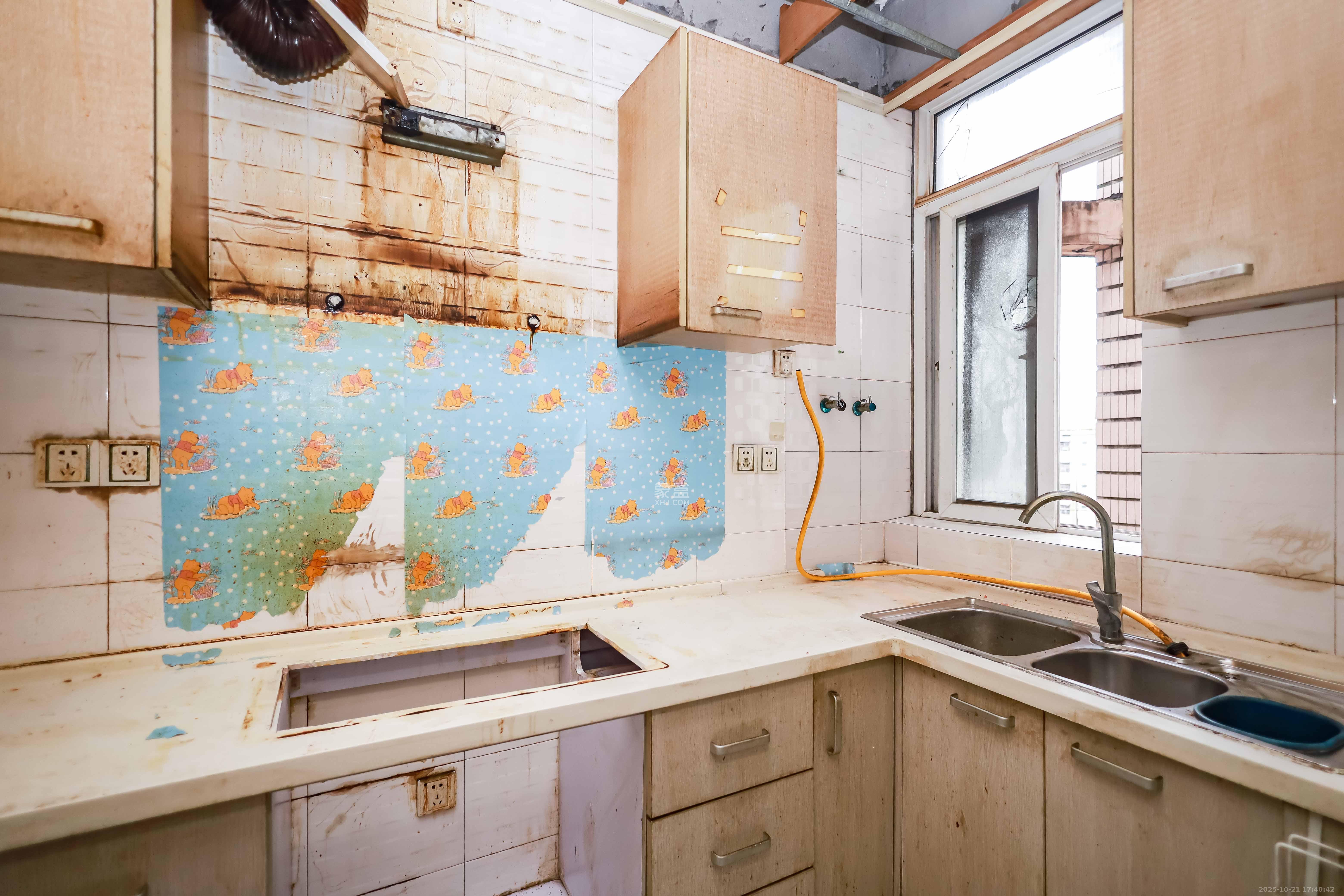 水木兰庭  3室2厅1卫    45.0万厨房